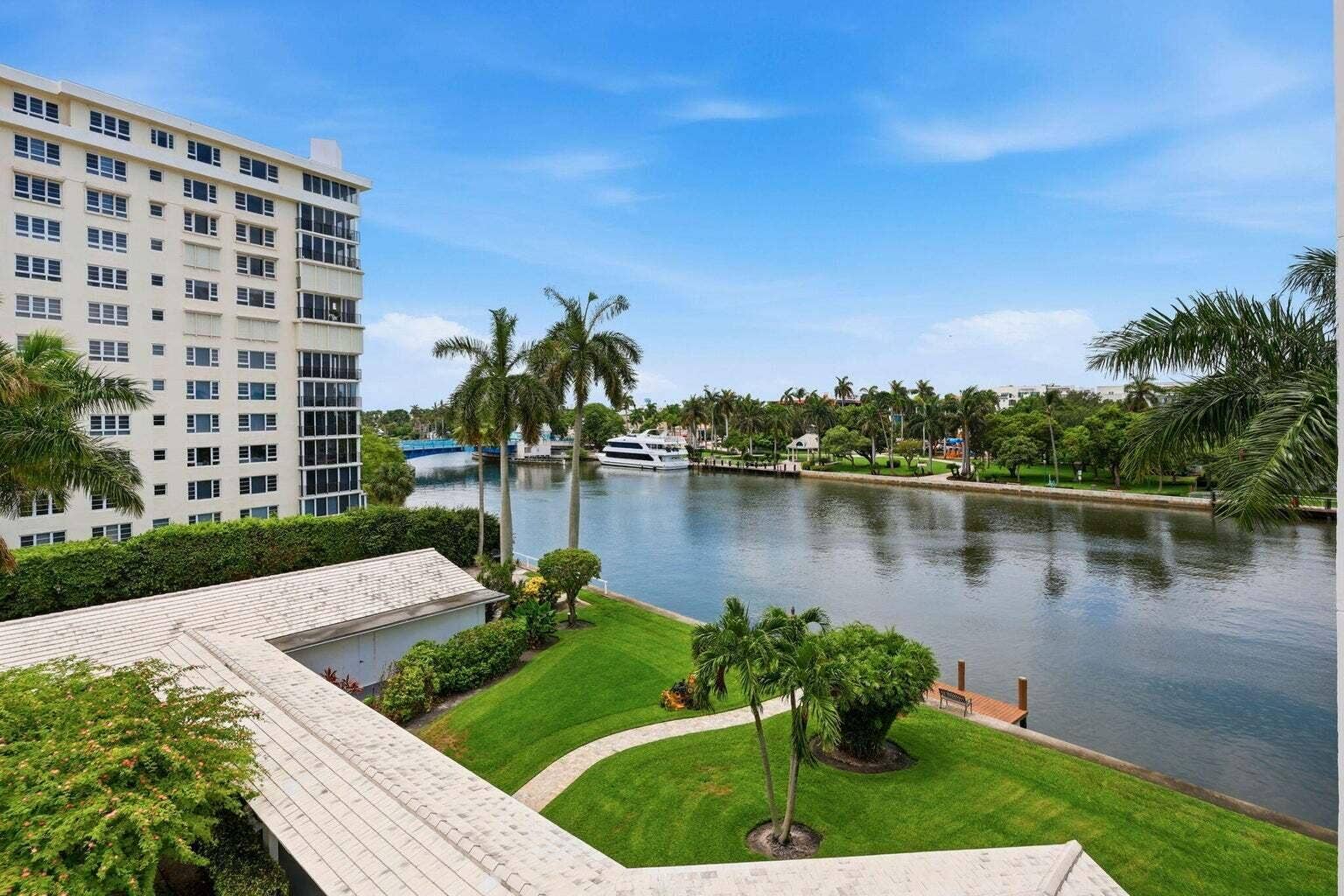 1000 Lowry Street, #5G, Delray Beach, FL 33483 Veterans Park