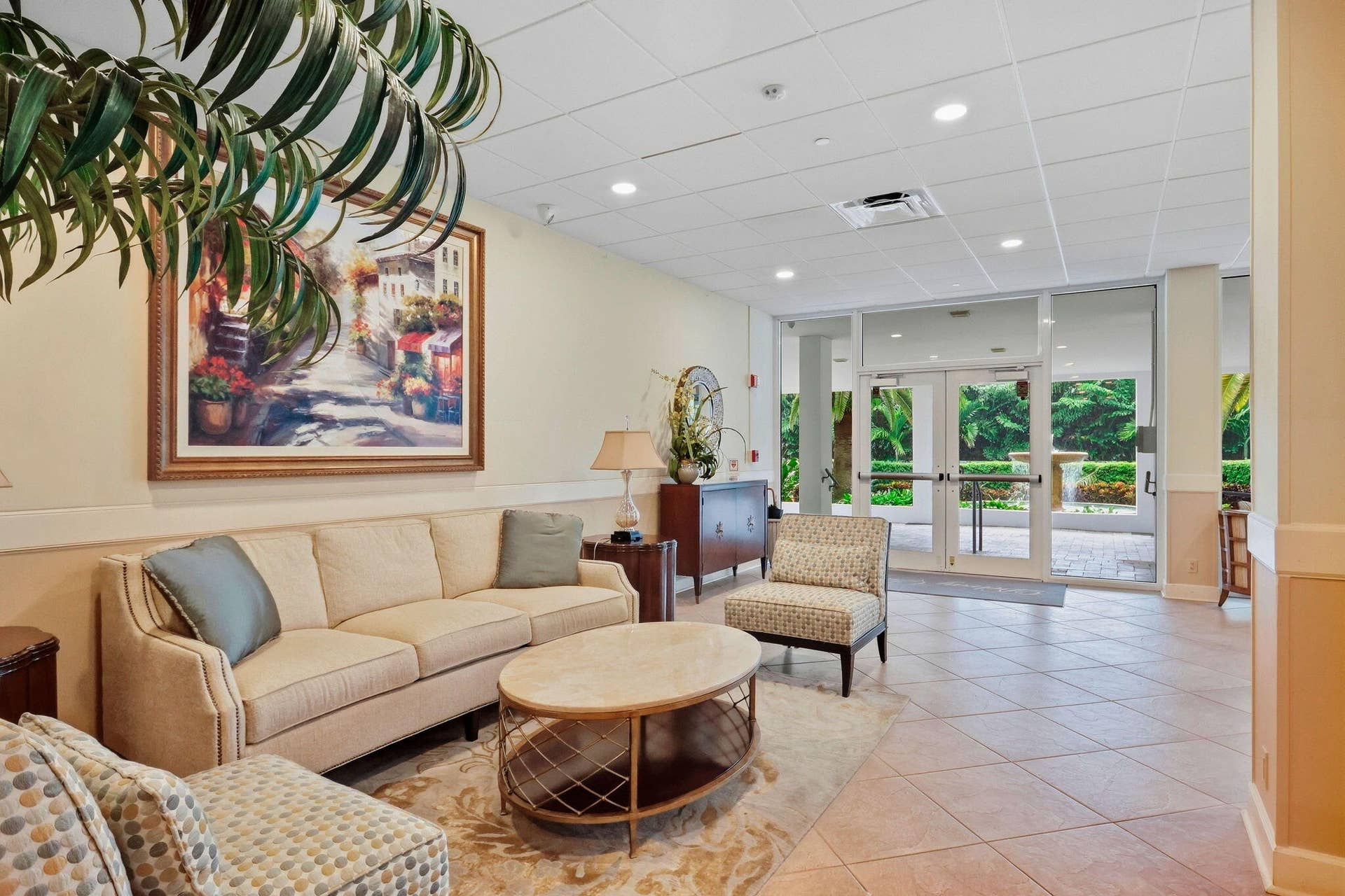 1000 Lowry Street, #5G, Delray Beach, FL 33483 Lobby