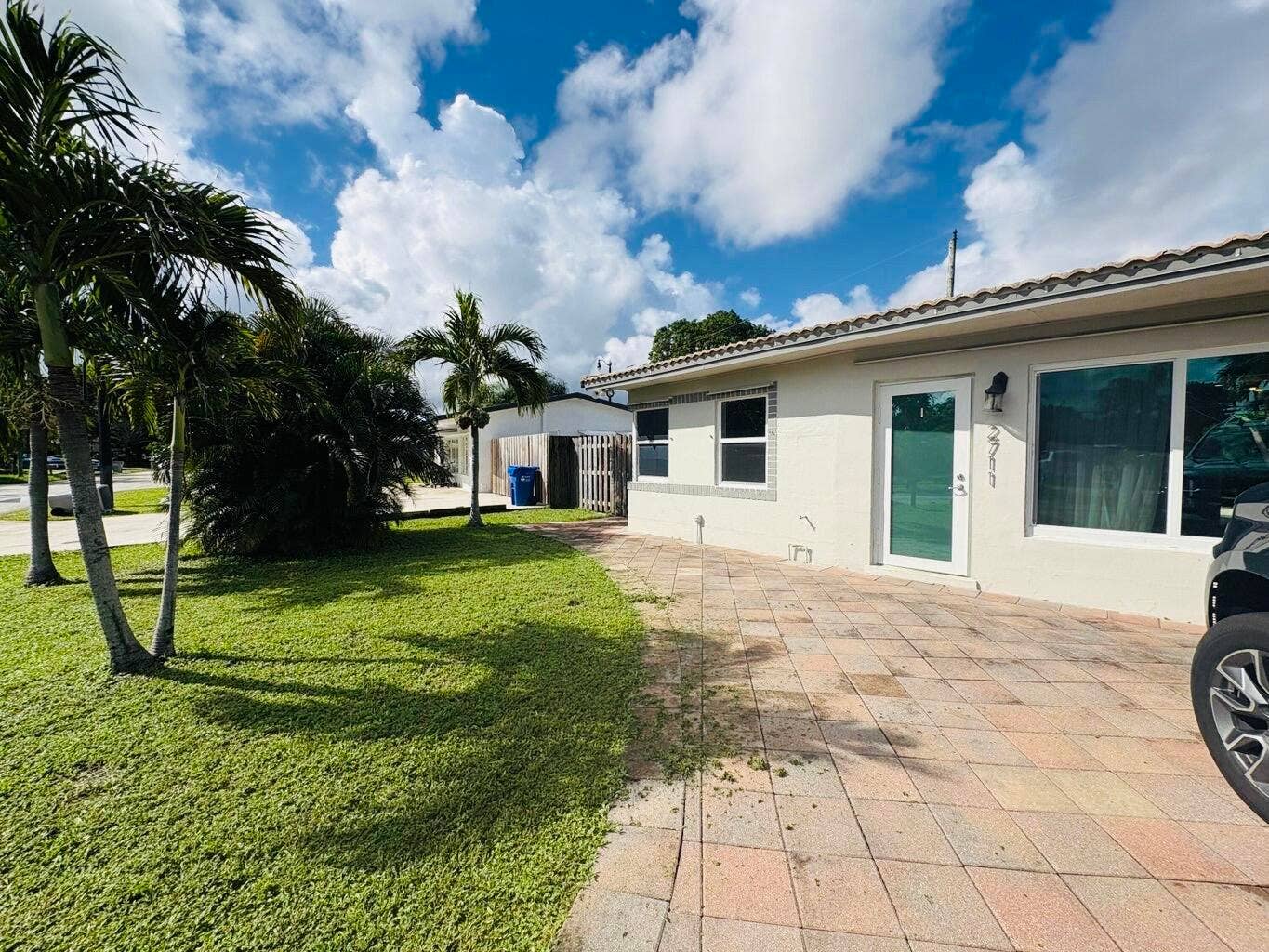 2711 NE 11TH Terrace, Pompano Beach, FL 33064 IMG_6694