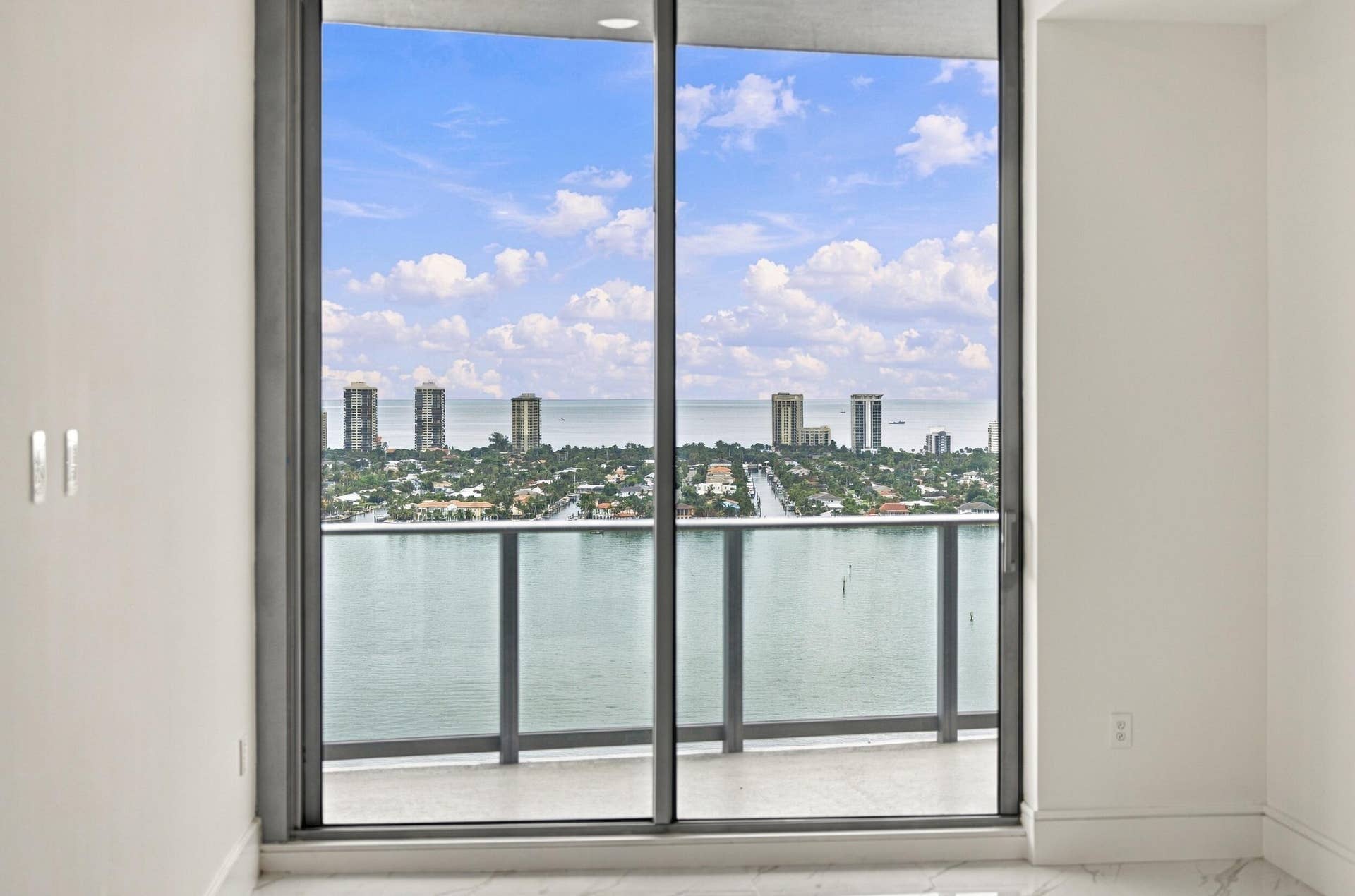 220 LAKE SHORE Drive, #2306, West Palm Beach, FL 33403 12_024__jjl0438