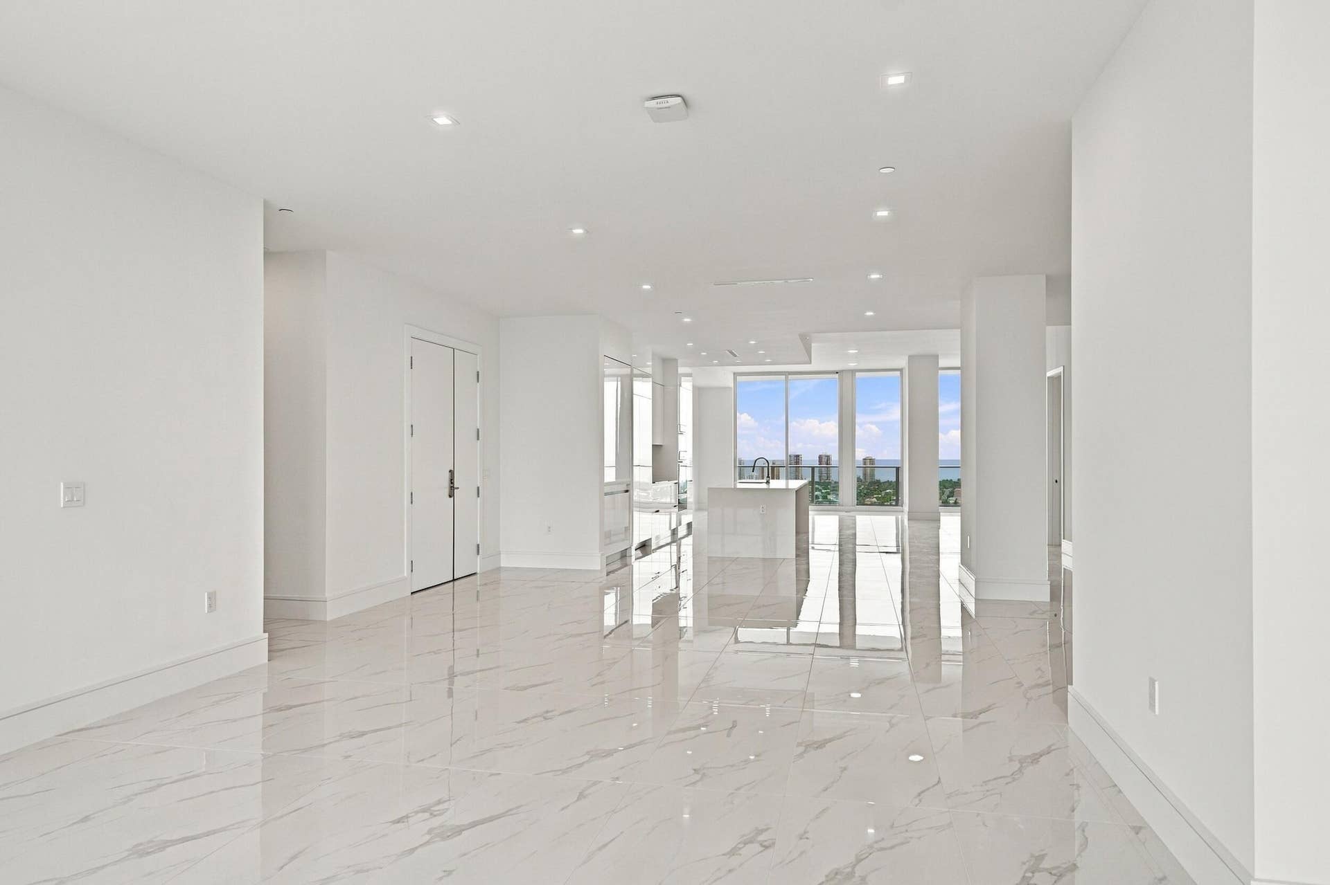 220 LAKE SHORE Drive, #2306, West Palm Beach, FL 33403 14_026__jjl0358
