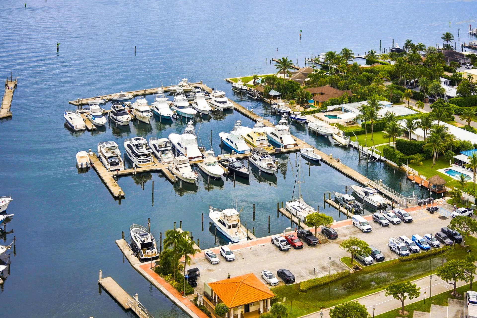 220 LAKE SHORE Drive, #2306, West Palm Beach, FL 33403 58_007__jjl0298