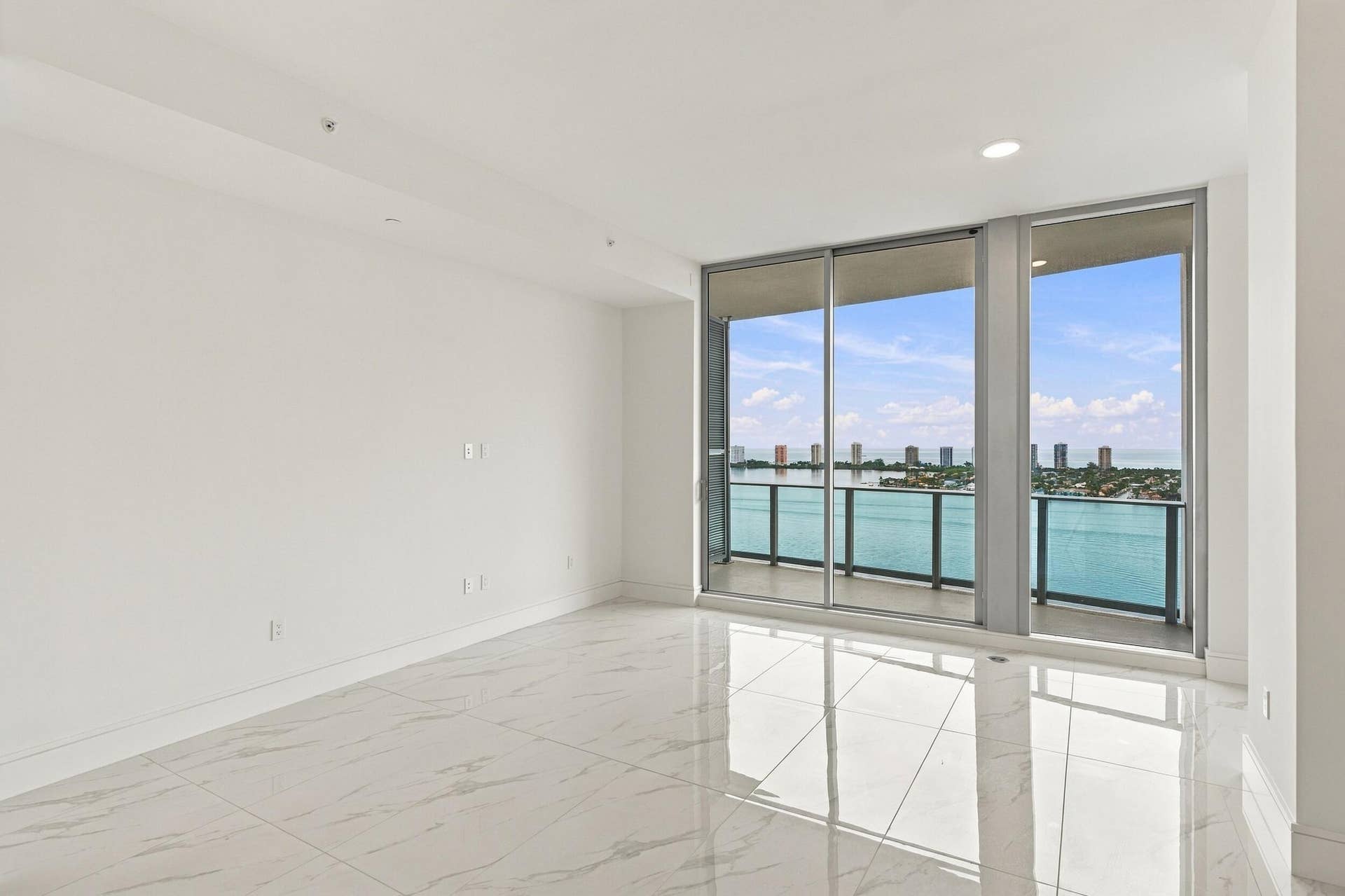 220 LAKE SHORE Drive, #2306, West Palm Beach, FL 33403 15_027__jjl0223