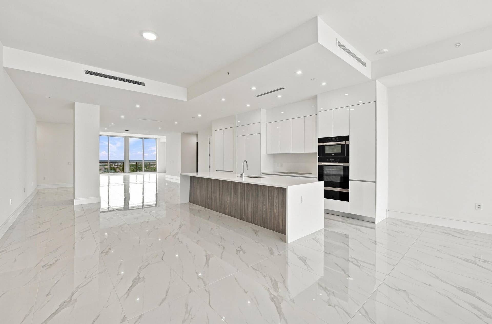 220 LAKE SHORE Drive, #2306, West Palm Beach, FL 33403 24_036__jjl0198
