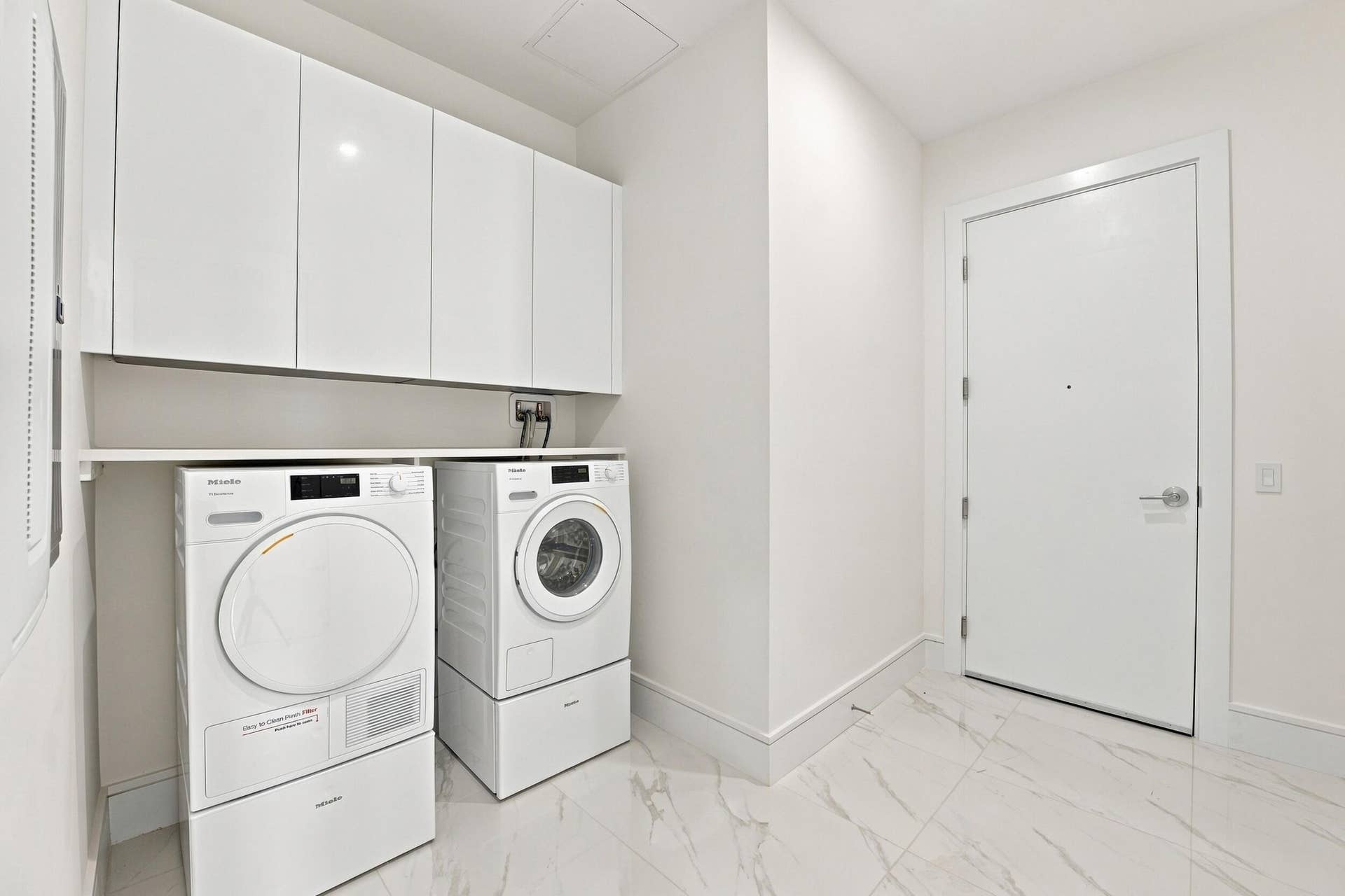 220 LAKE SHORE Drive, #2306, West Palm Beach, FL 33403 45_056__jjl0368