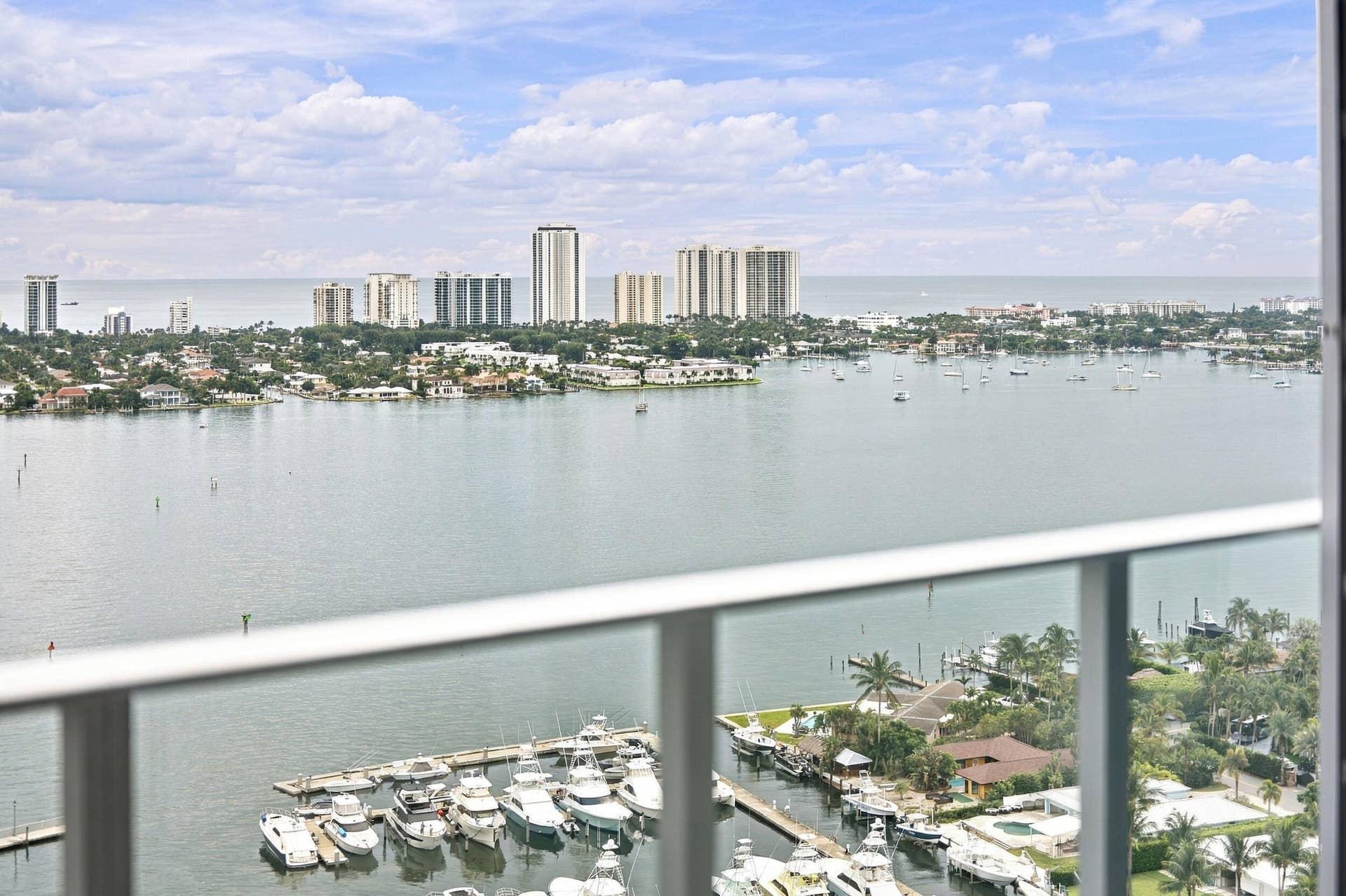 220 LAKE SHORE Drive, #2306, West Palm Beach, FL 33403 66_015__jjl0453