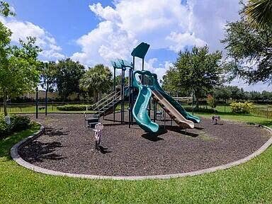 9156 Pumpkin Ridge, Port St Lucie, FL 34986 Reardon- clubhouse interior library