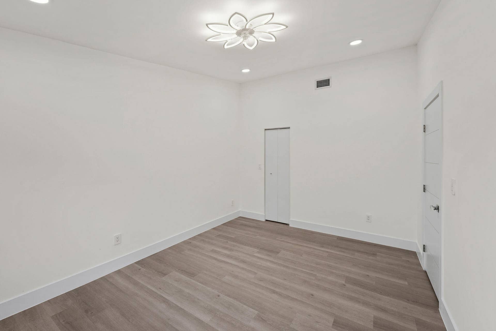 3844 ATLANTA Street, Hollywood, FL 33021 DSC08333