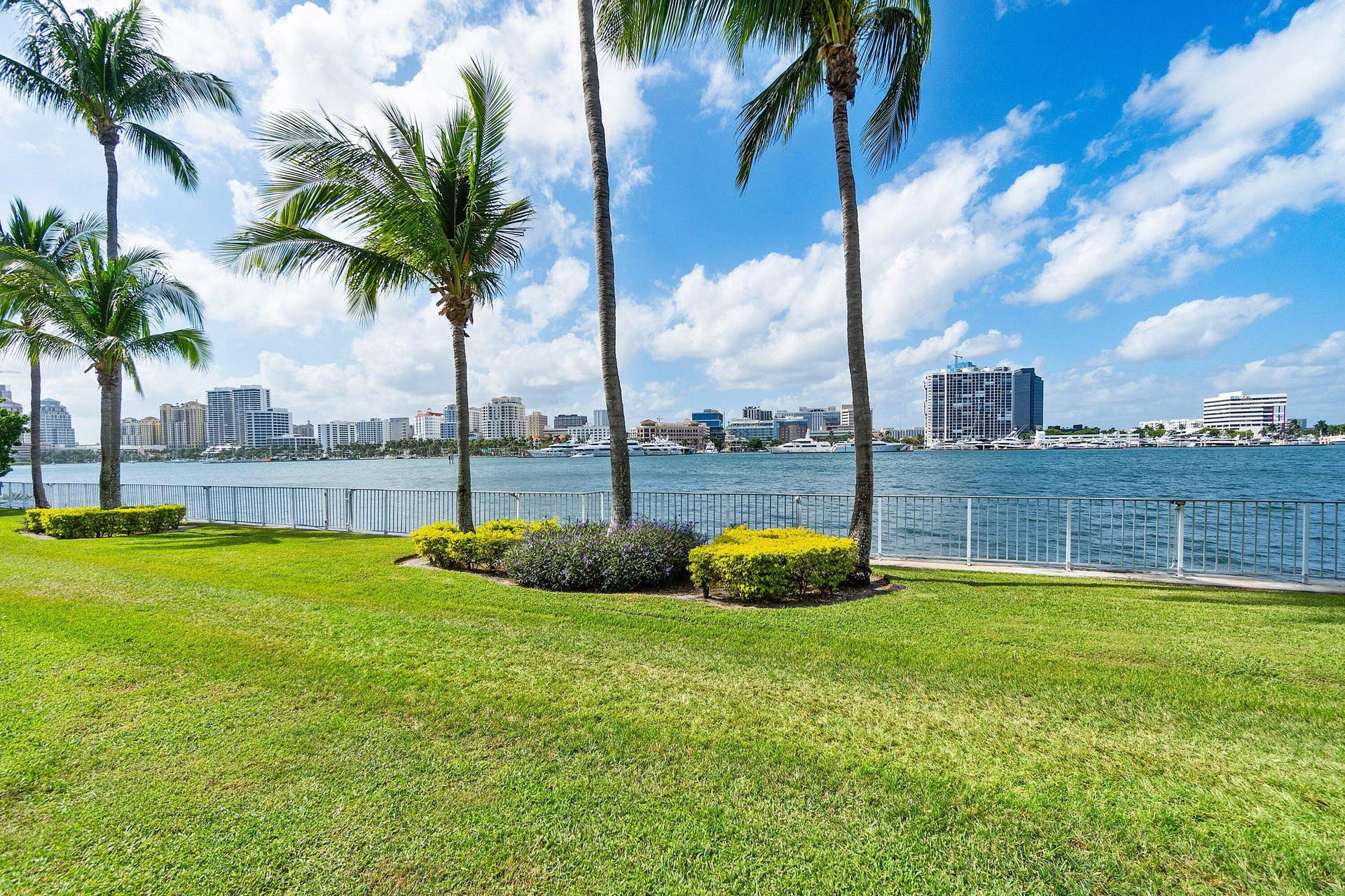036-44CocoanutRow-PalmBeach-FL-33480-SMA