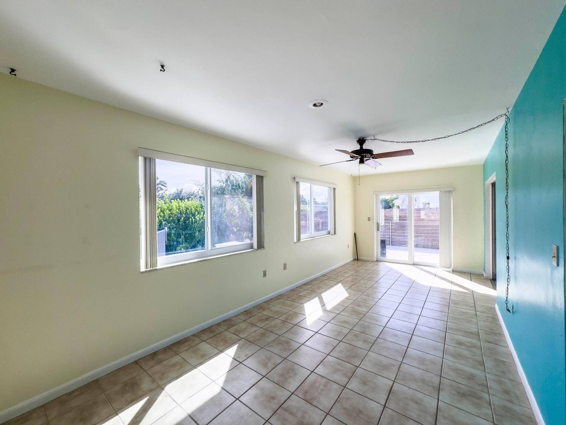 1025 Yale Drive, Hollywood, FL 33021 IMG_4627