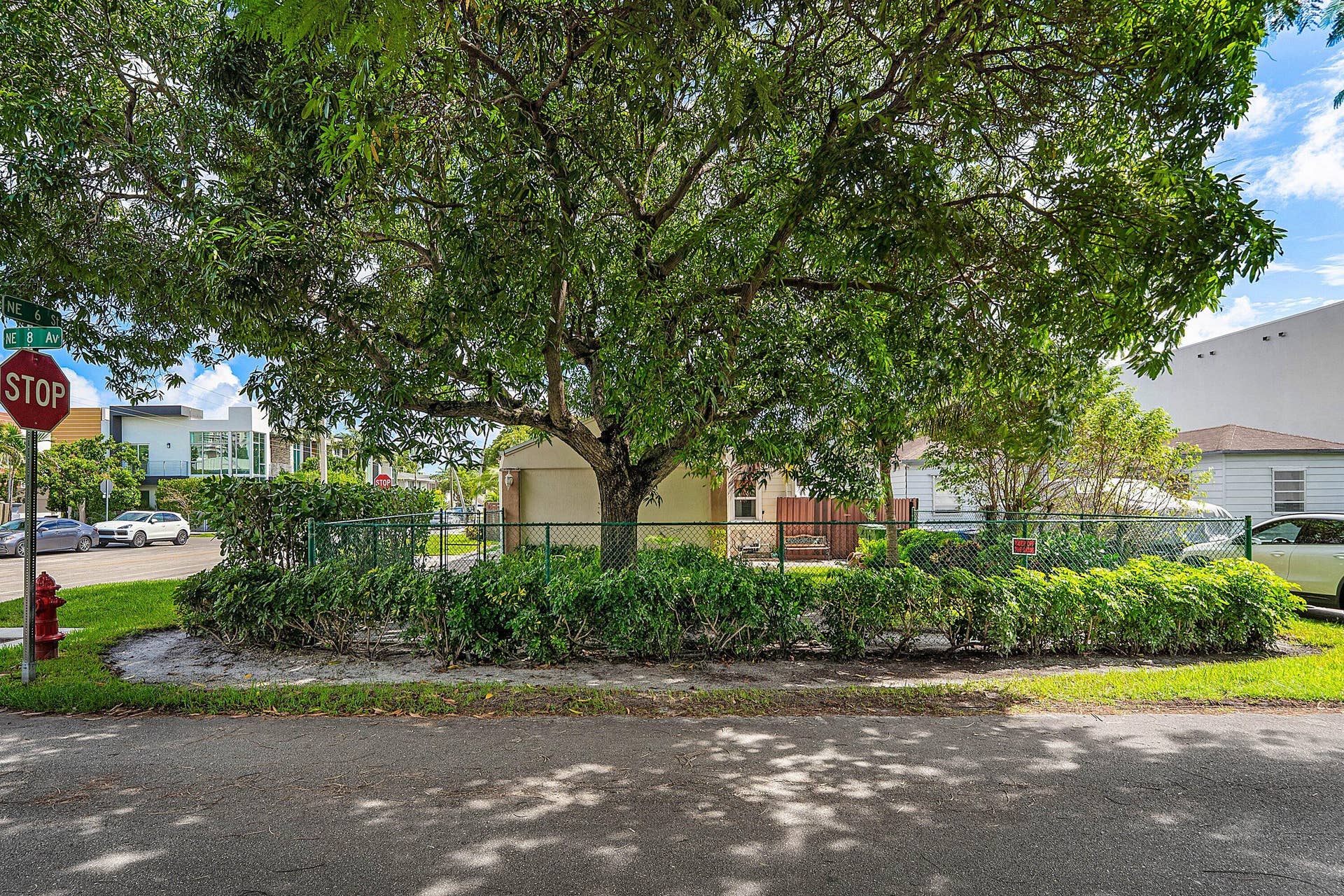 800 NE 6TH Street, #1, Fort Lauderdale, FL 33304 002-800Northeast6thStreet-FortLauderdale