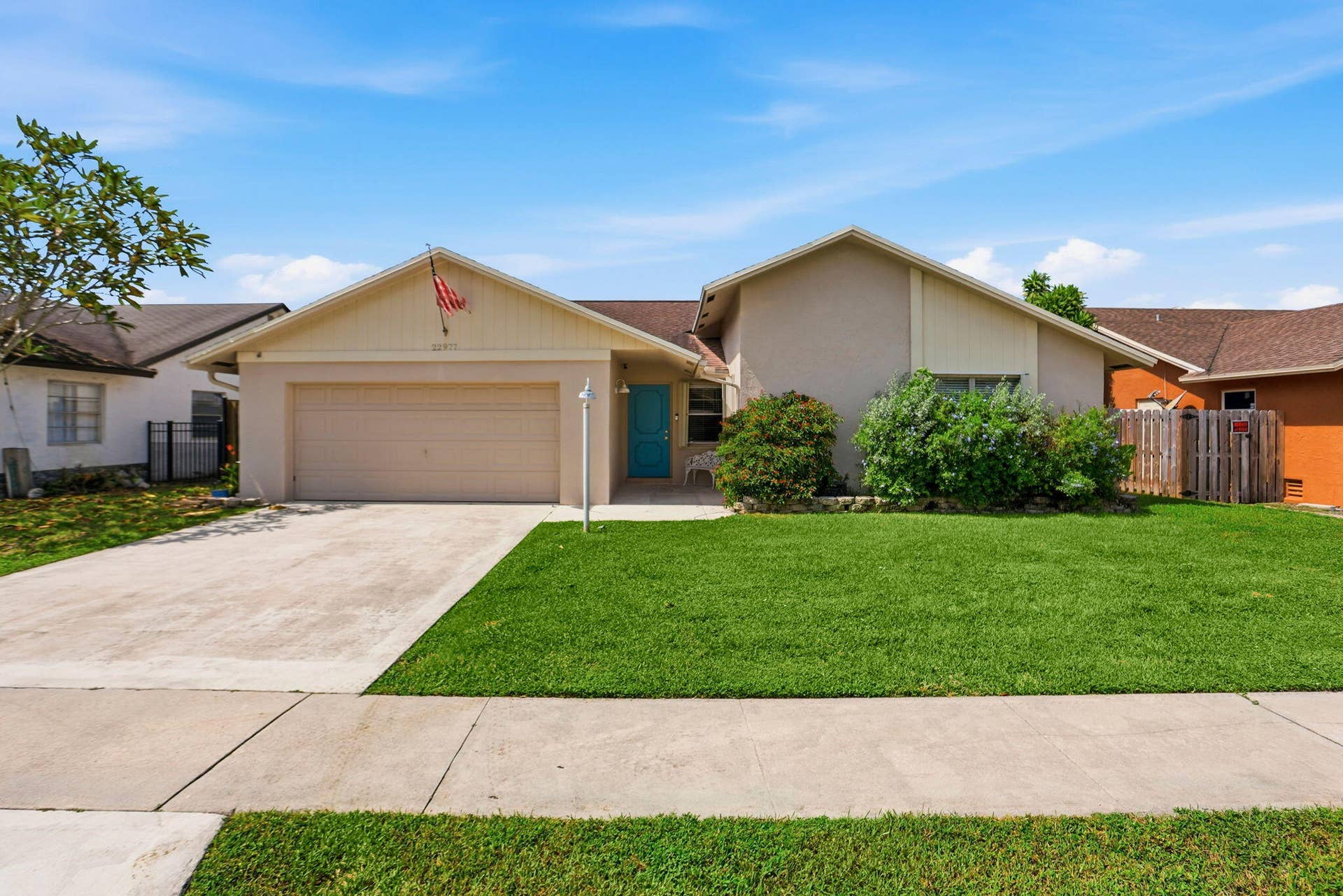 22977 SW 56TH Avenue, Boca Raton, FL 33433 Welcome Home!