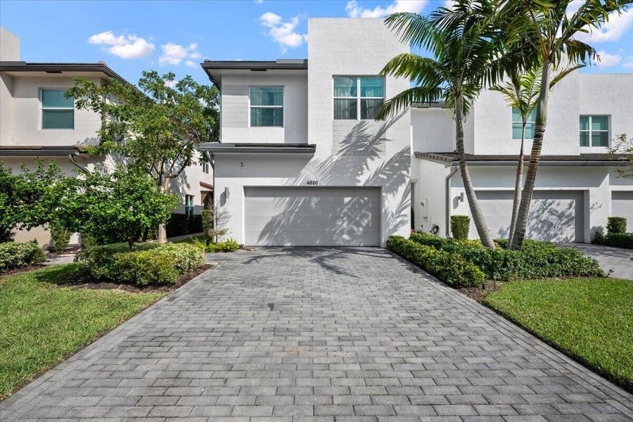 Property photo for 4886 Navali Drive, Wellington, FL