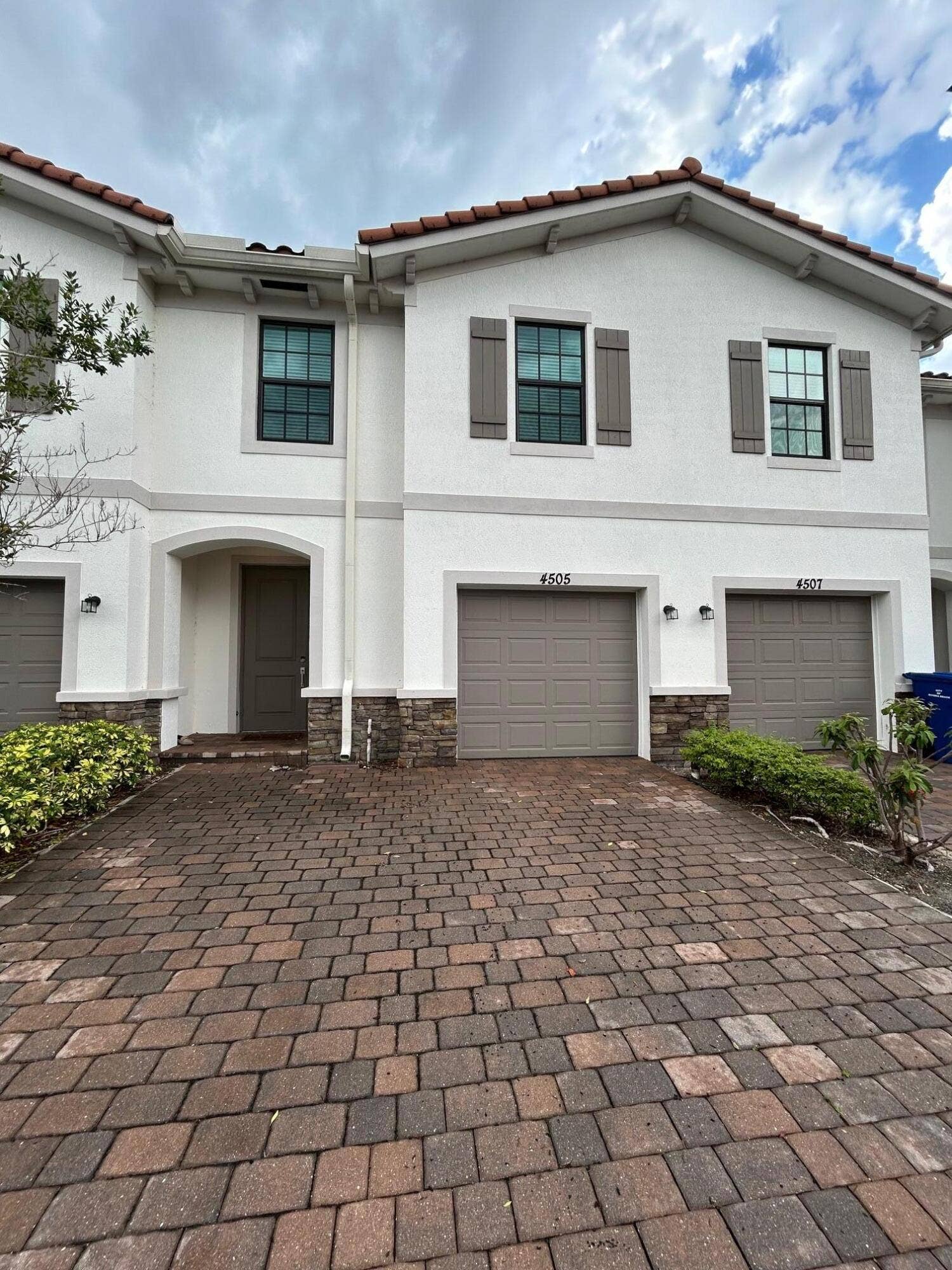 4505 Hartwell Lane, Riviera Beach, FL 33410 front house