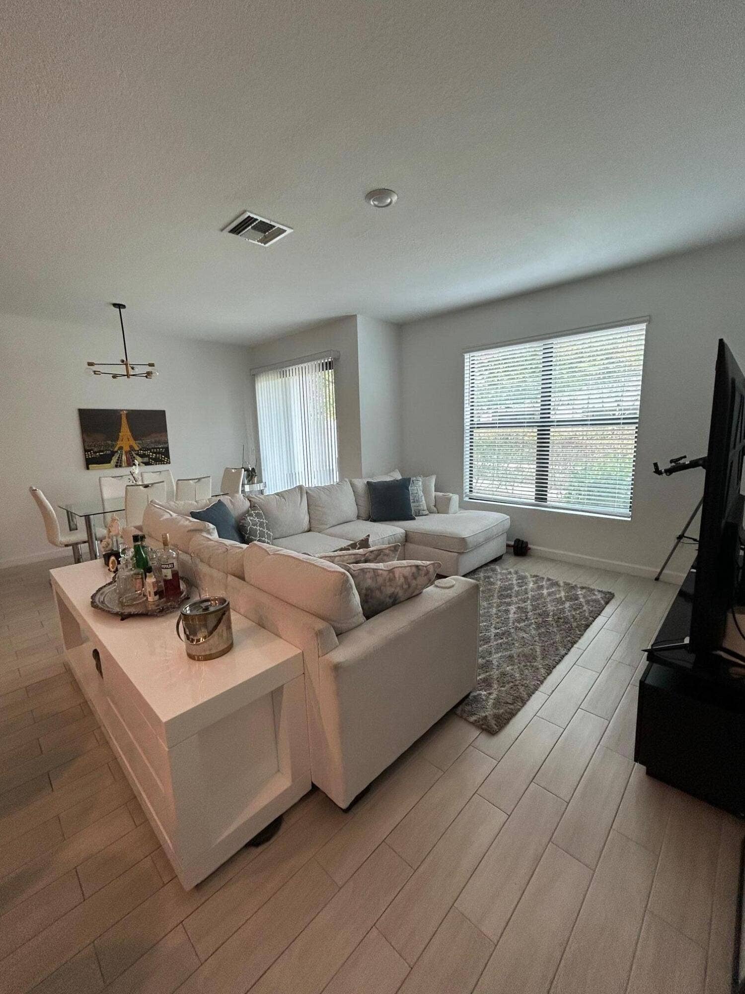 4505 Hartwell Lane, Riviera Beach, FL 33410 living room 2