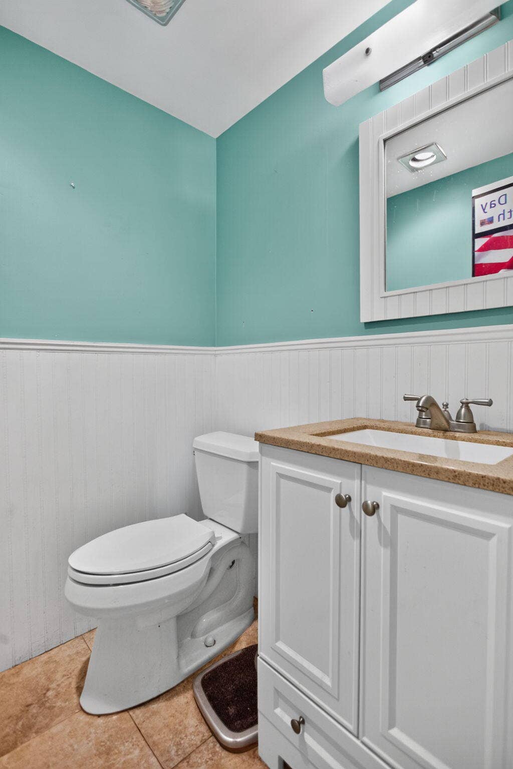941 Crystal Lake Drive, Deerfield Beach, FL 33064 2nd Bathroom
