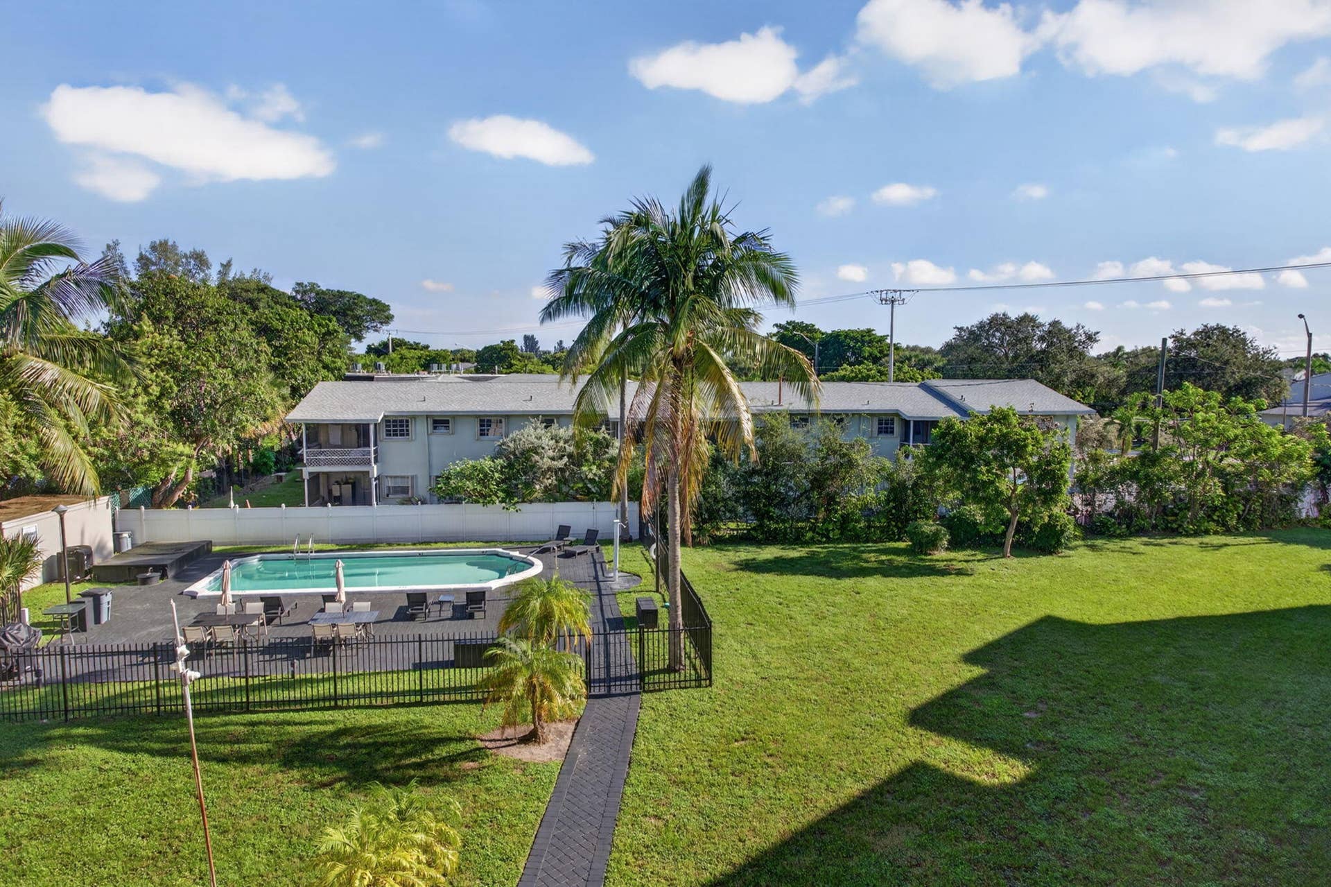 941 Crystal Lake Drive, Deerfield Beach, FL 33064 View
