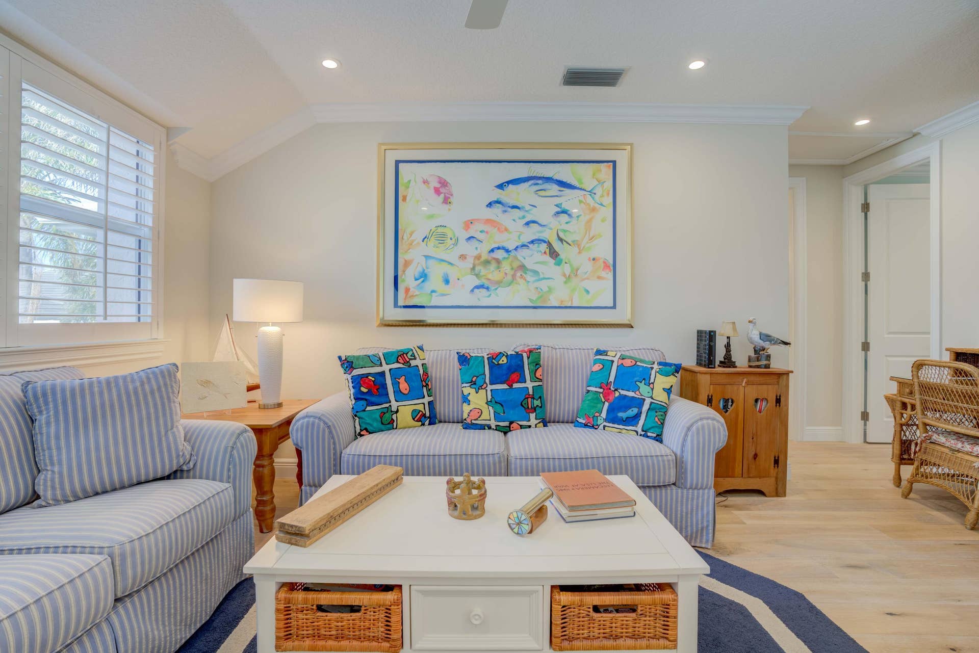 2043 Staysail Lane, Jupiter, Jupiter, FL 33477 Recessed lighting, crown molding, plantation shutters, and wood-finish flooring