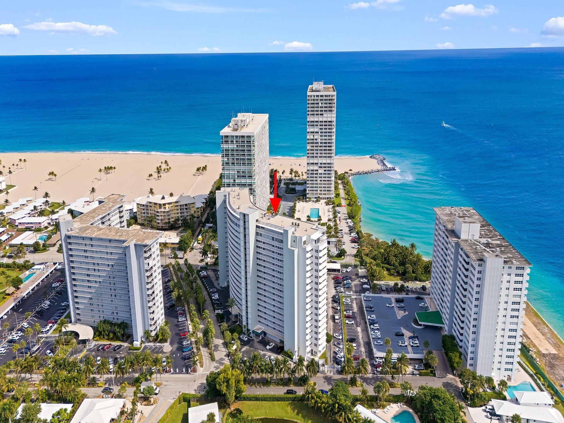 2000 S Ocean Drive, #709, Fort Lauderdale, FL 33316 This is one of the favorite neighborhoods on the beach side