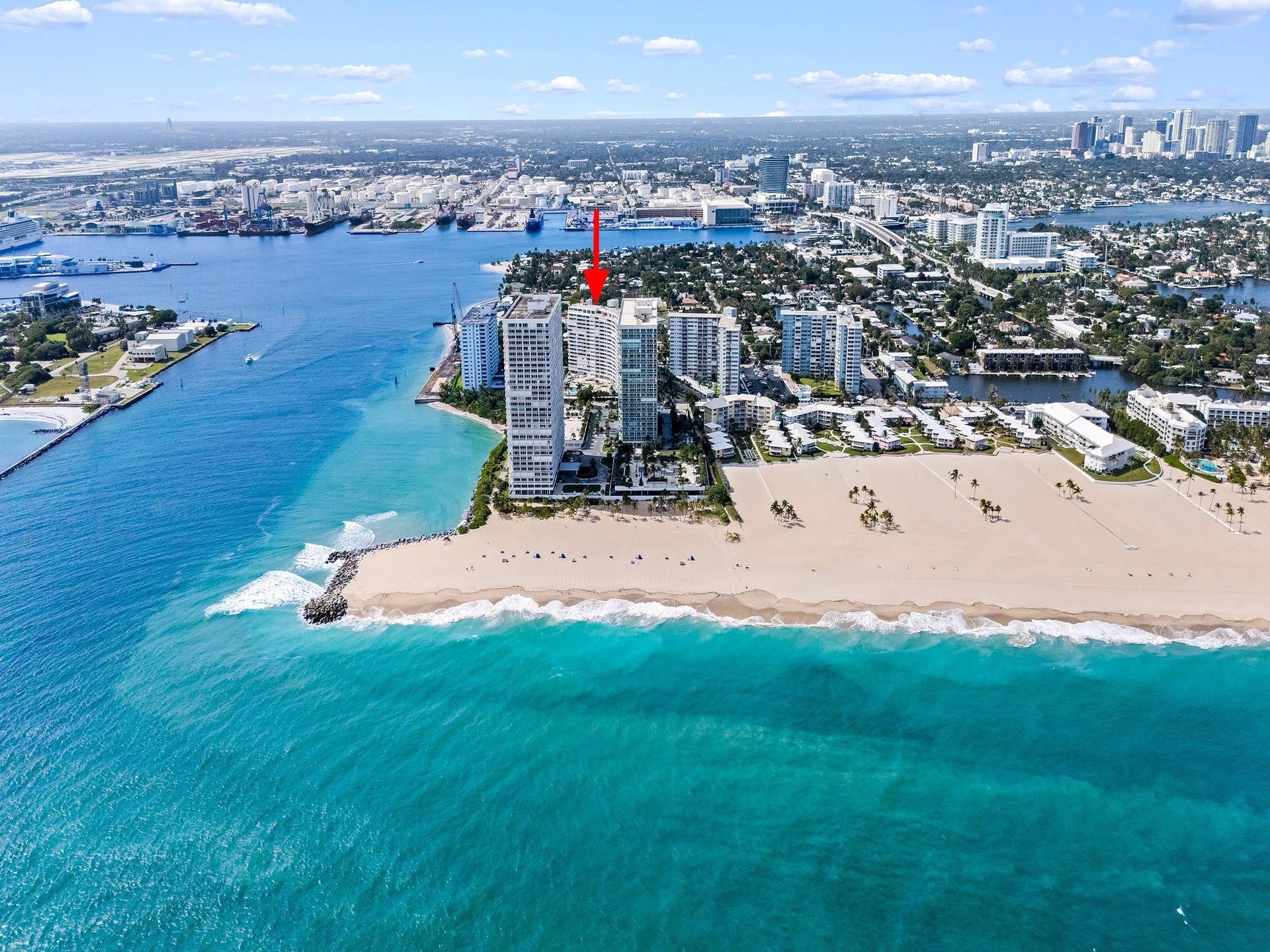 2000 S Ocean Drive, #709, Fort Lauderdale, FL 33316 Imagine entertaining at this location. Wow!