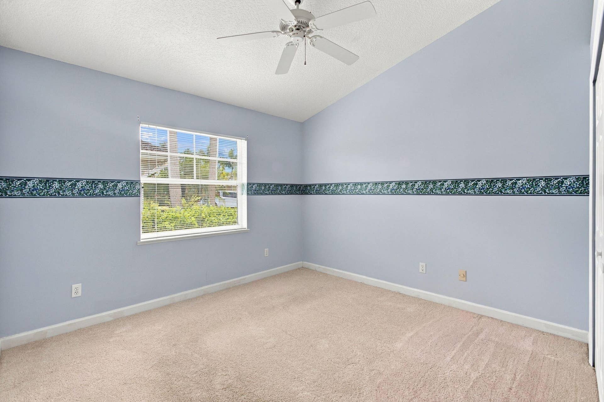 33-web-or-mls-7T7A9622