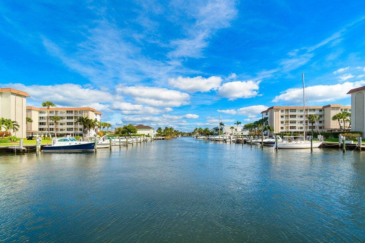 930 DOGWOOD Drive, #457, Delray Beach, FL 33483 Tropic Bay Stock 11