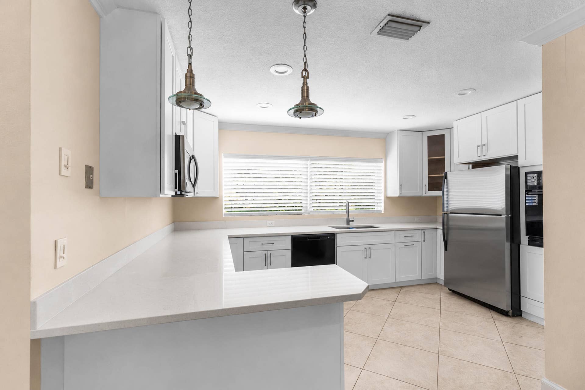 1271 SW 9TH Street, Boca Raton, FL 33486 Phil Bloom - 1271 SW 9th Street - AJTPHO