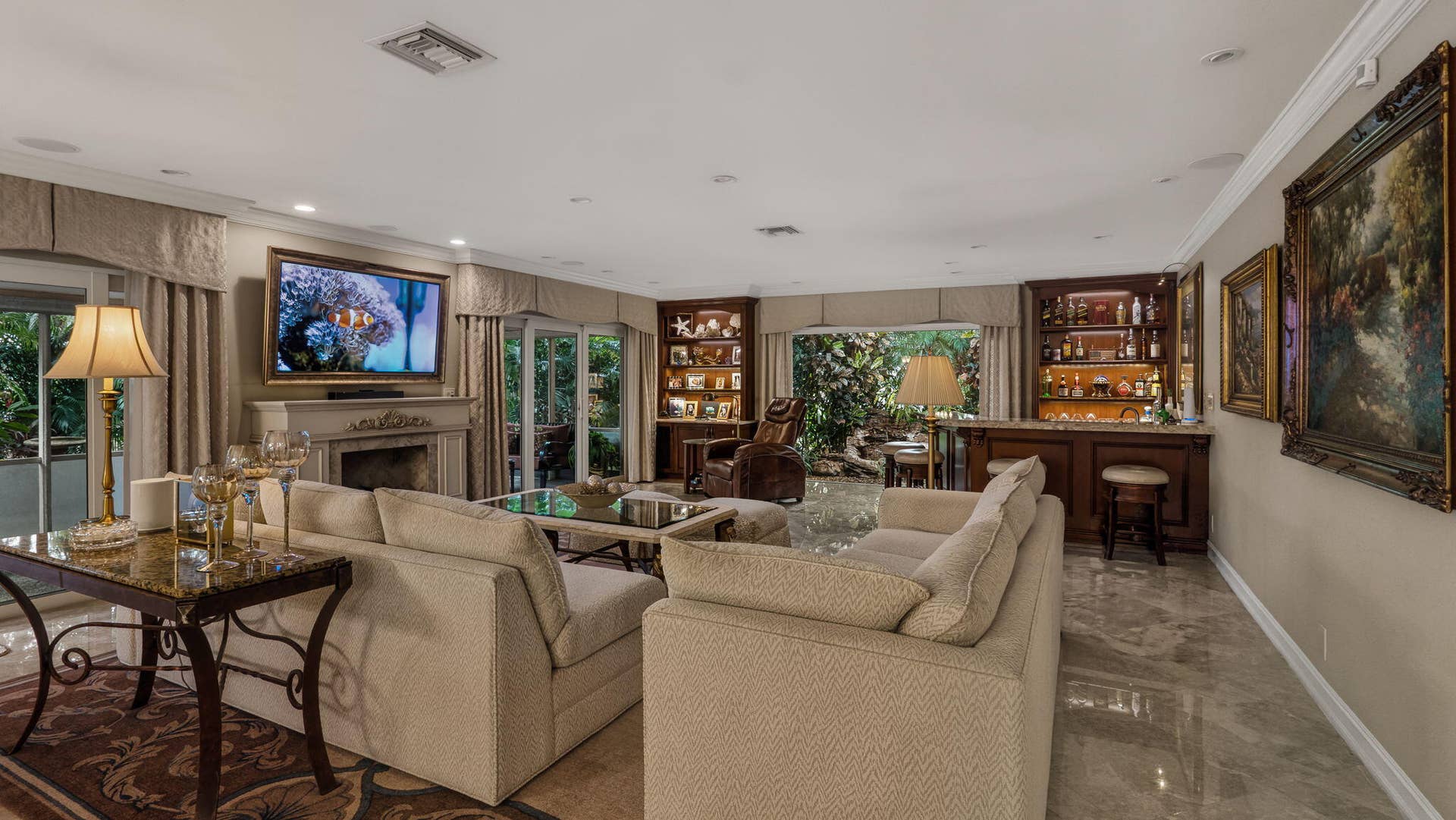 3745 OAKS CLUBHOUSE Drive, #V-8, Pompano Beach, FL 33069 29-web-or-mls-DSC00586