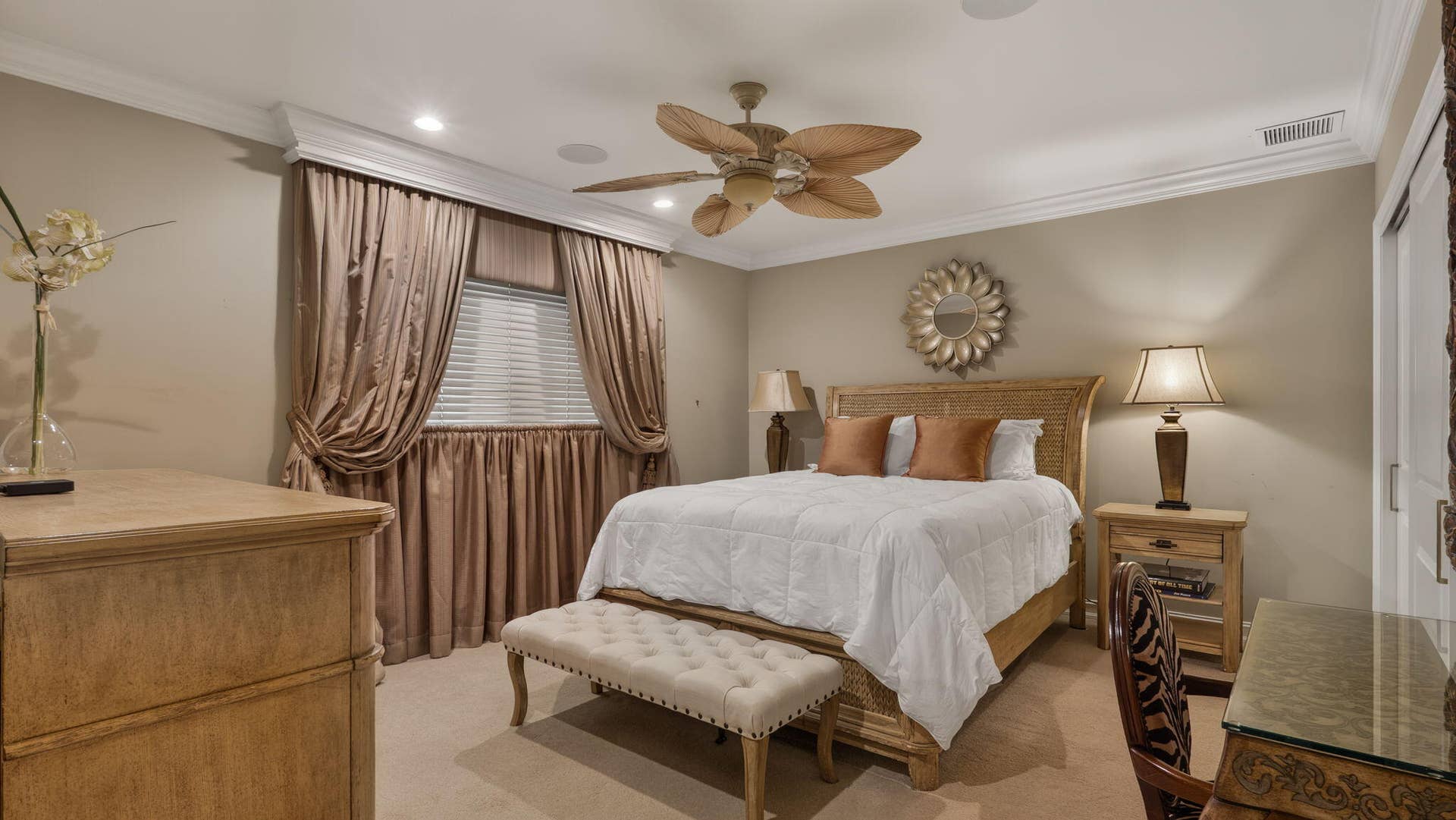 3745 OAKS CLUBHOUSE Drive, #V-8, Pompano Beach, FL 33069 17-web-or-mls-DSC00412