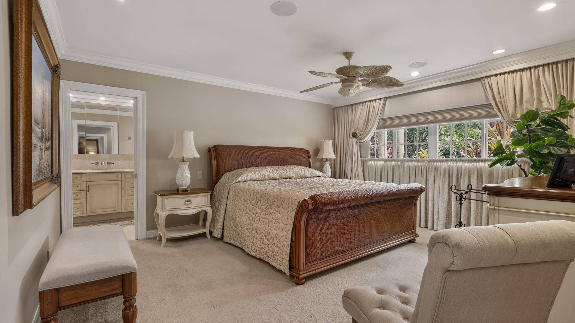3745 OAKS CLUBHOUSE Drive, #V-8, Pompano Beach, FL 33069 19-web-or-mls-DSC00418