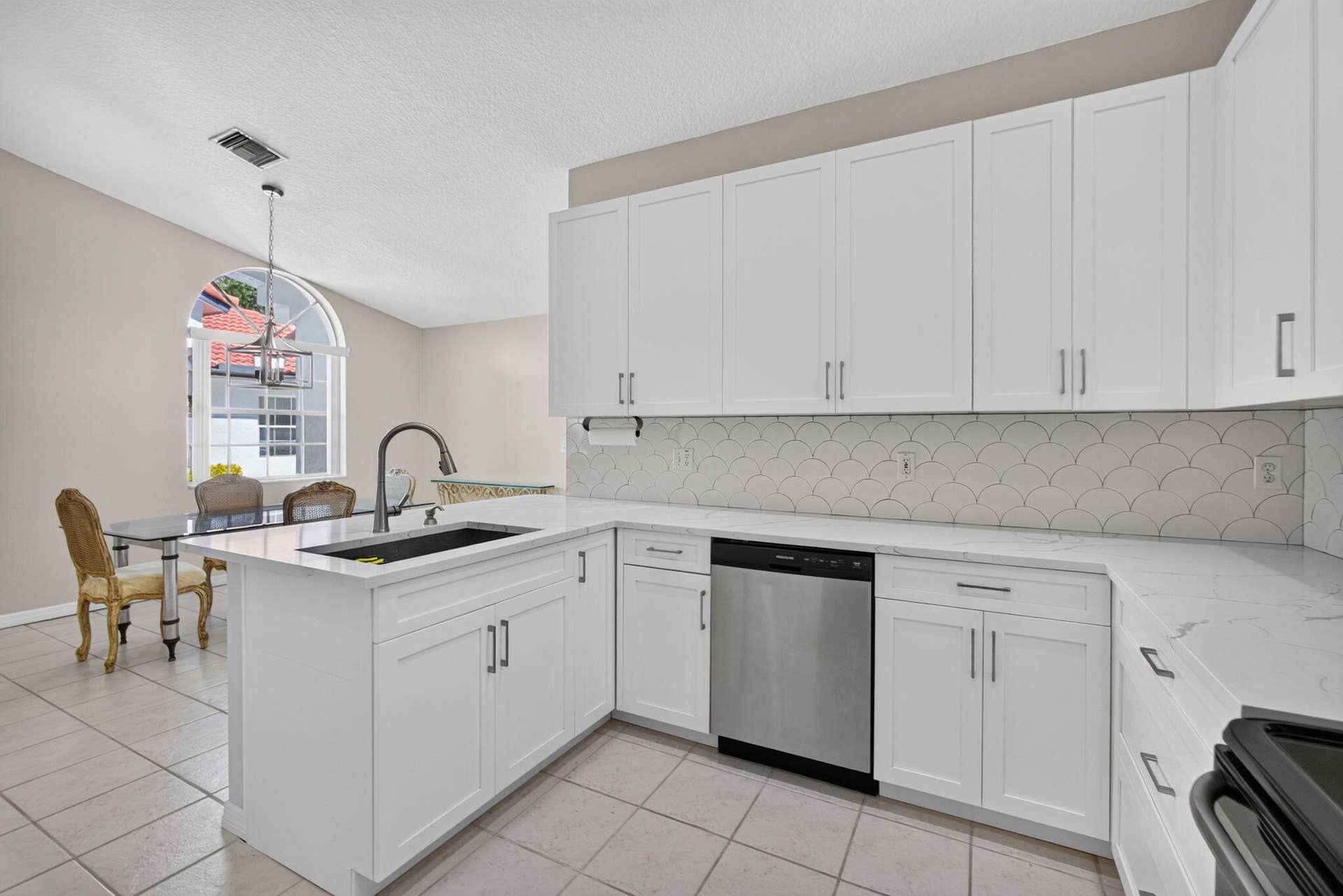 26-web-or-mls-5D1A9305