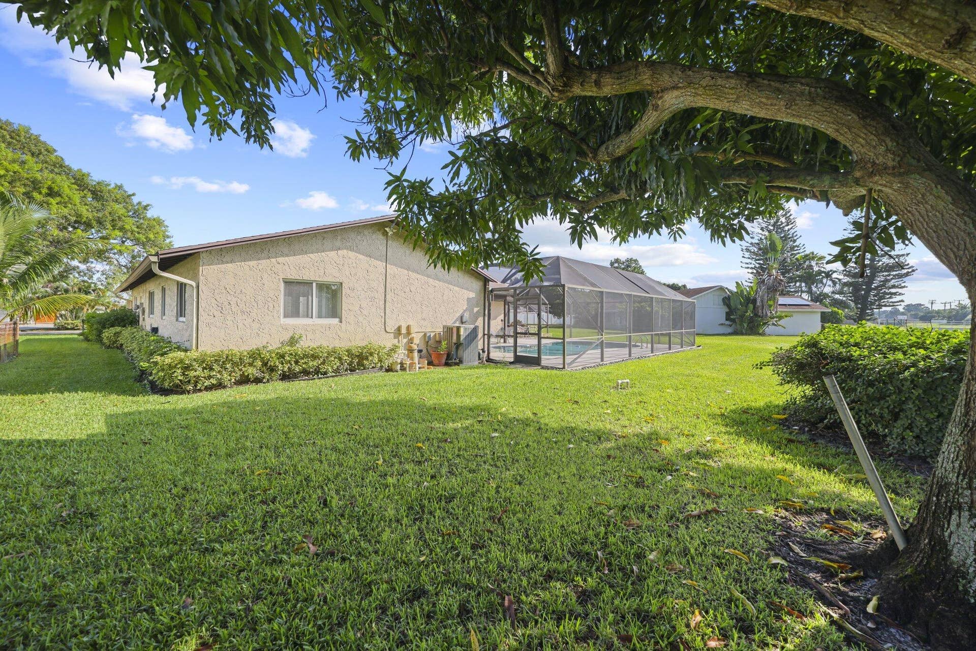 4232 Althea Way, Palm Beach Gardens, FL 33410 4232 Althea Way - 34.jpg-SMALL