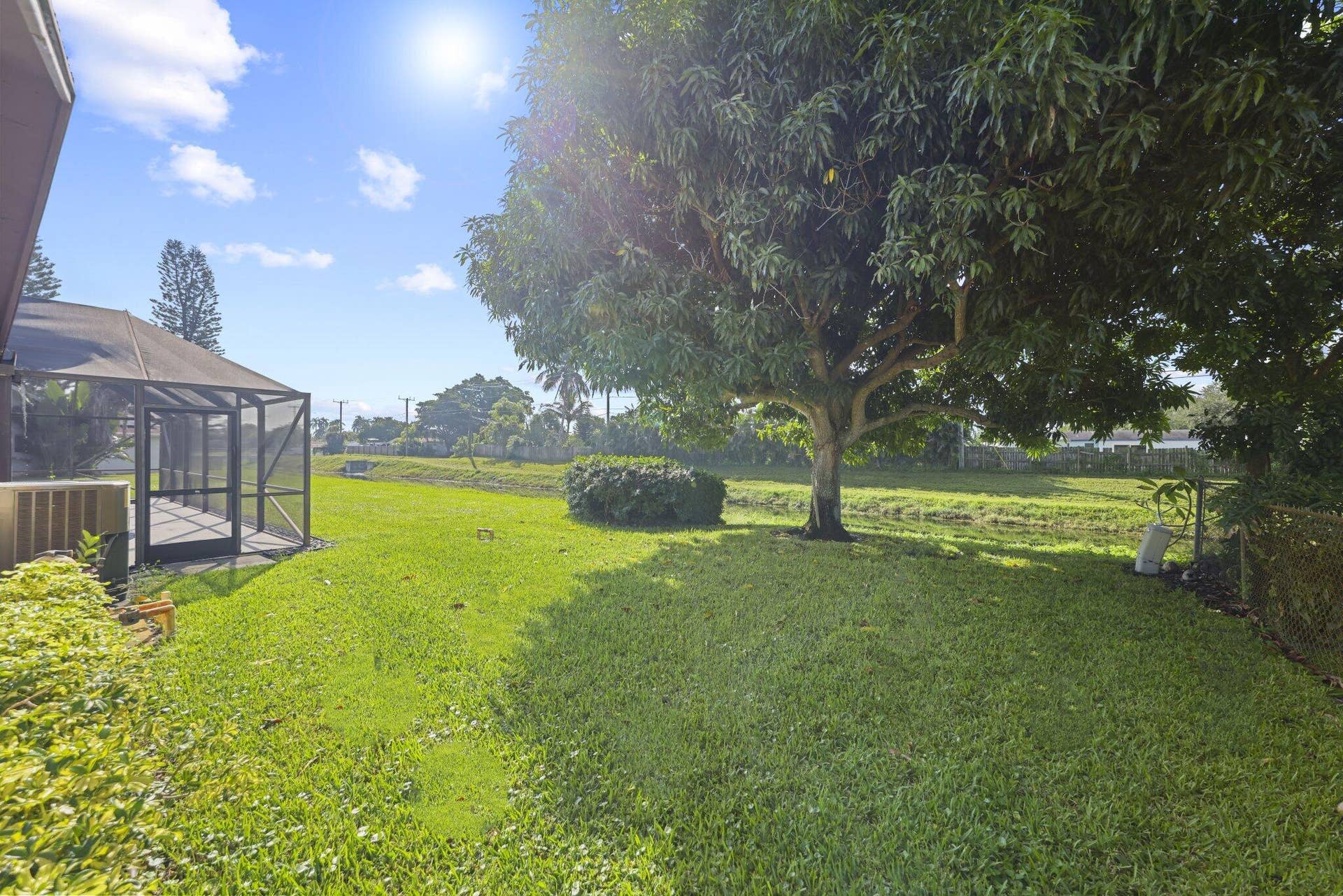 4232 Althea Way, Palm Beach Gardens, FL 33410 4232 Althea Way - 33.jpg-SMALL