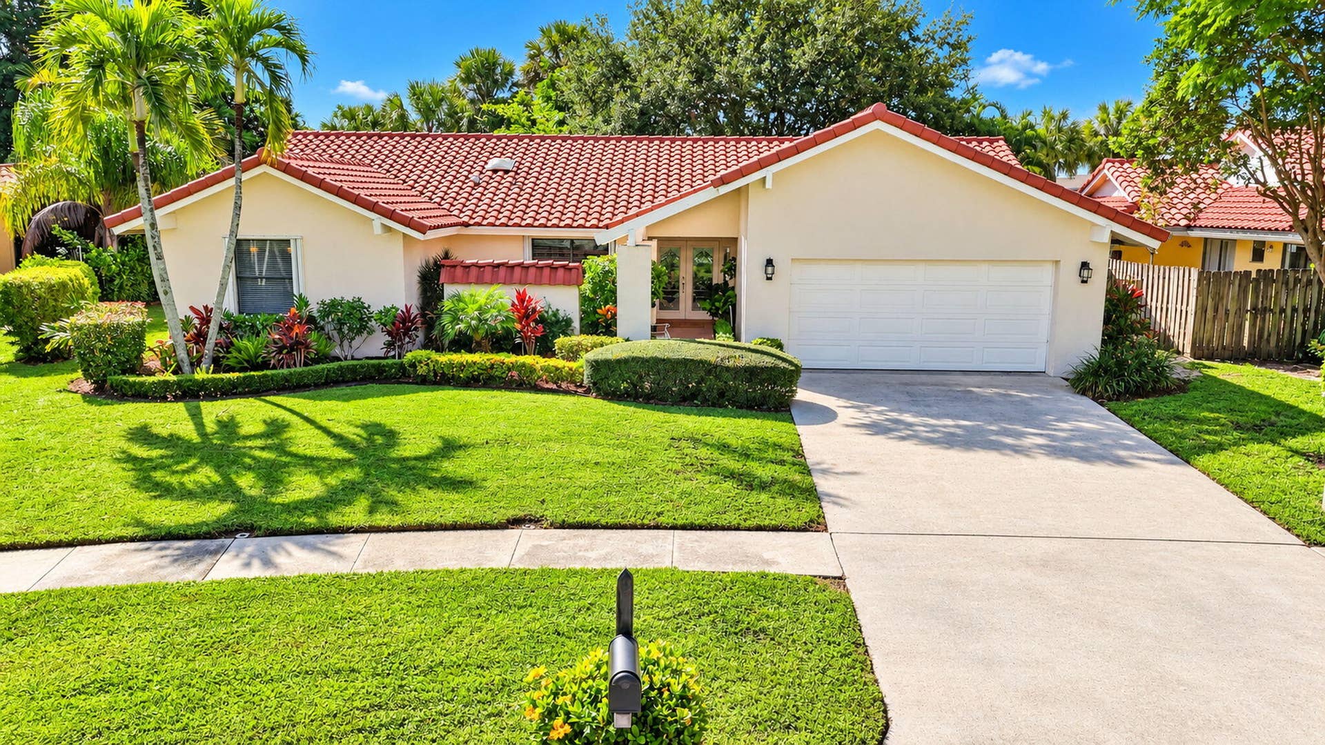 22233 LARKSPUR Trail, Boca Raton, FL 33433 54-web-or-mls-DJI_20261006225427_0990_D_