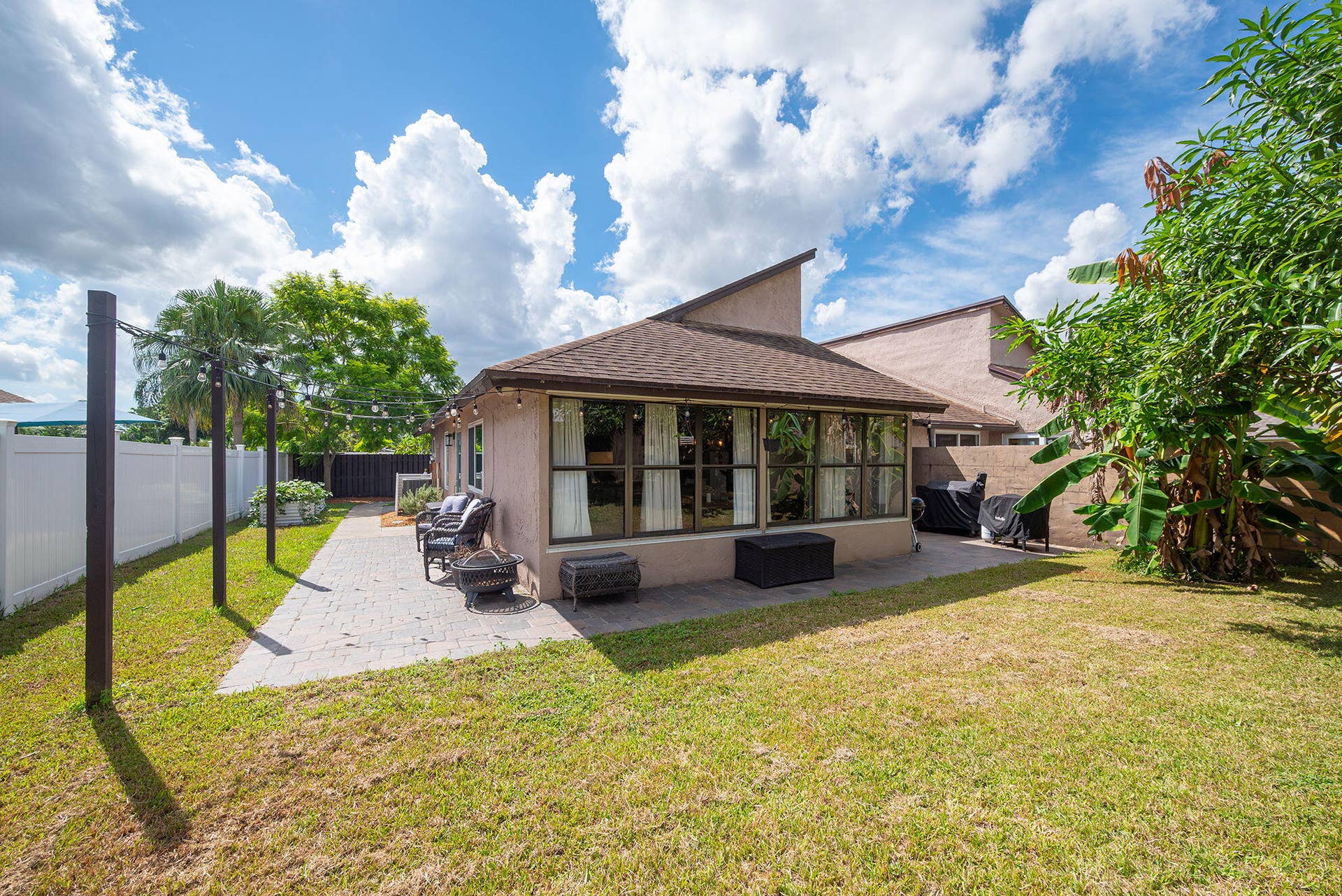 2815 SW 2ND Street, Delray Beach, FL 33445 4