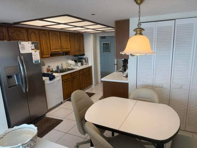 4001 N OCEAN Boulevard, #1606, Boca Raton, Boca Raton, FL 33431 1606 kitchen 2