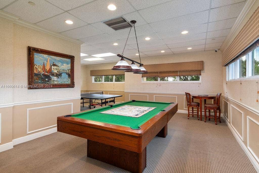 4001 N OCEAN Boulevard, #1606, Boca Raton, Boca Raton, FL 33431 Pool Table and Ping Pong