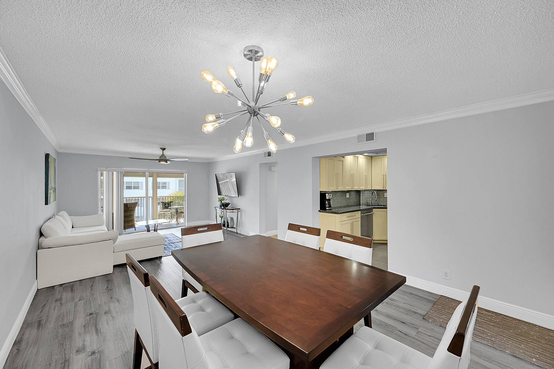 800 E Camino Real, #305, Boca Raton, FL 33432 800 E Camino Real 305