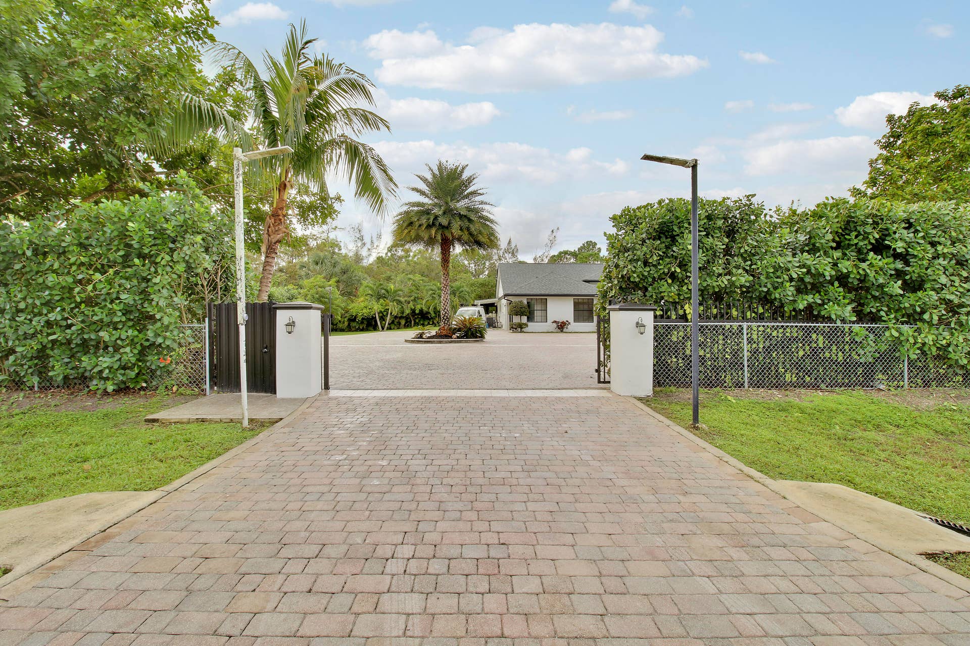 17998 43rd Road N, Loxahatchee, FL 33470 House-43