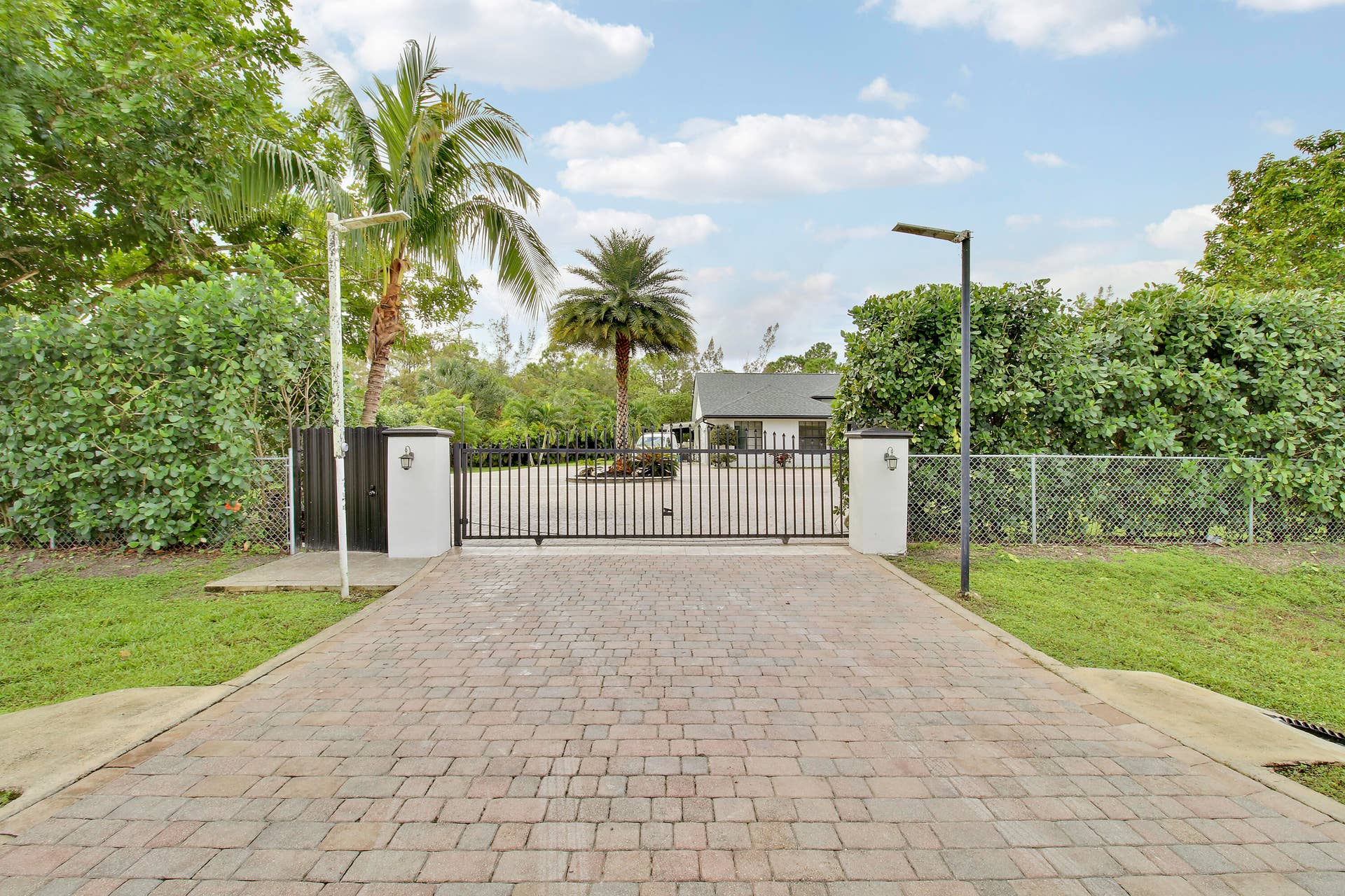 17998 43rd Road N, Loxahatchee, FL 33470 House-44