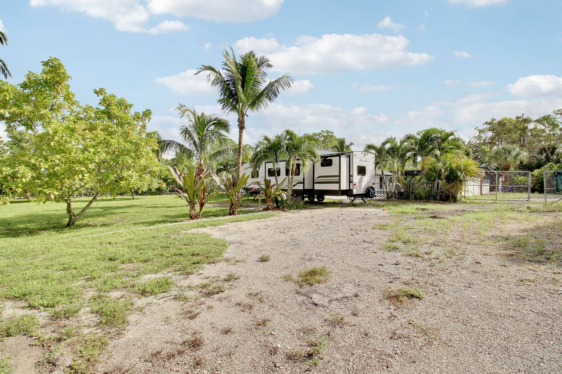 17998 43rd Road N, Loxahatchee, FL 33470 House-36