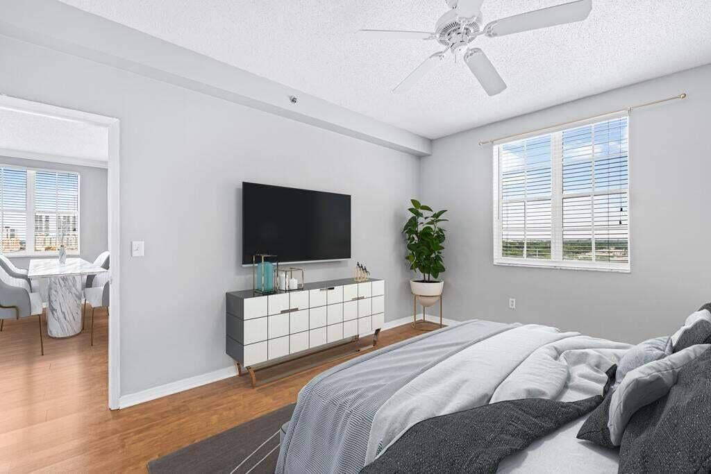616 Clearwater Park Road, West Palm Beach, FL 33401 1112 Master Suite #1 - Virtually Staged