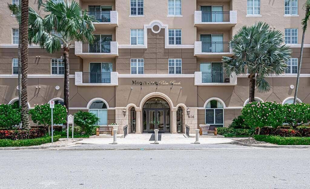 616 Clearwater Park Road, West Palm Beach, FL 33401 1112 Bldg Front Entrance
