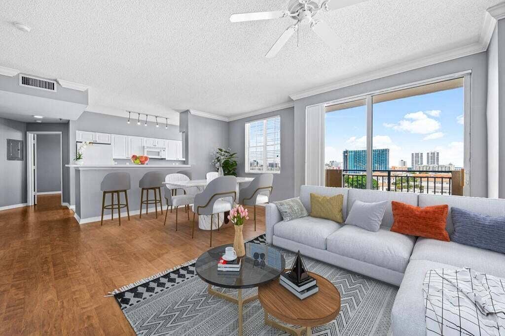 616 Clearwater Park Road, West Palm Beach, FL 33401 1112 LR-DR-Kitchen view
