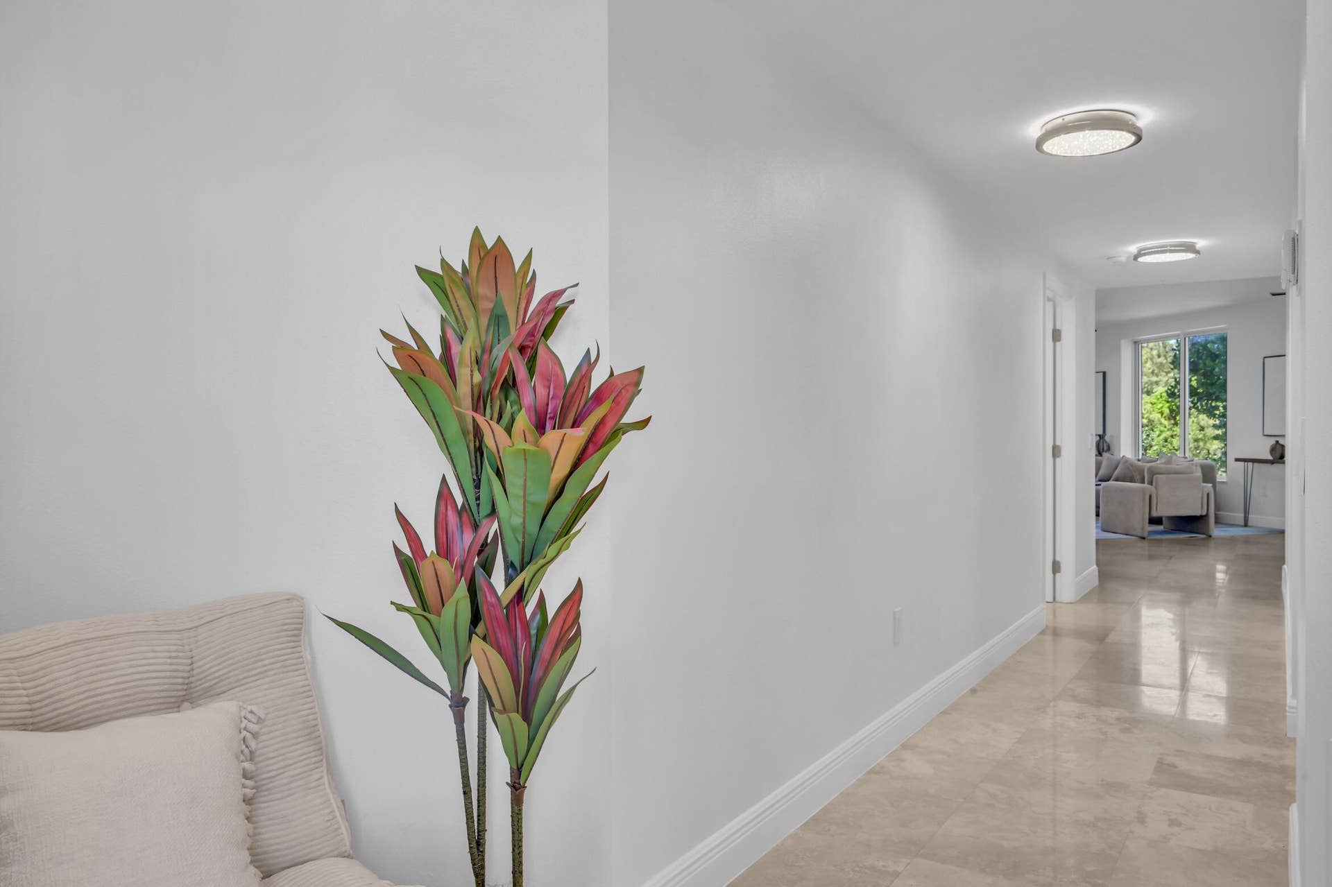 2880 NE 14TH ST Causeway, #213, Pompano Beach, FL 33062 Foyer