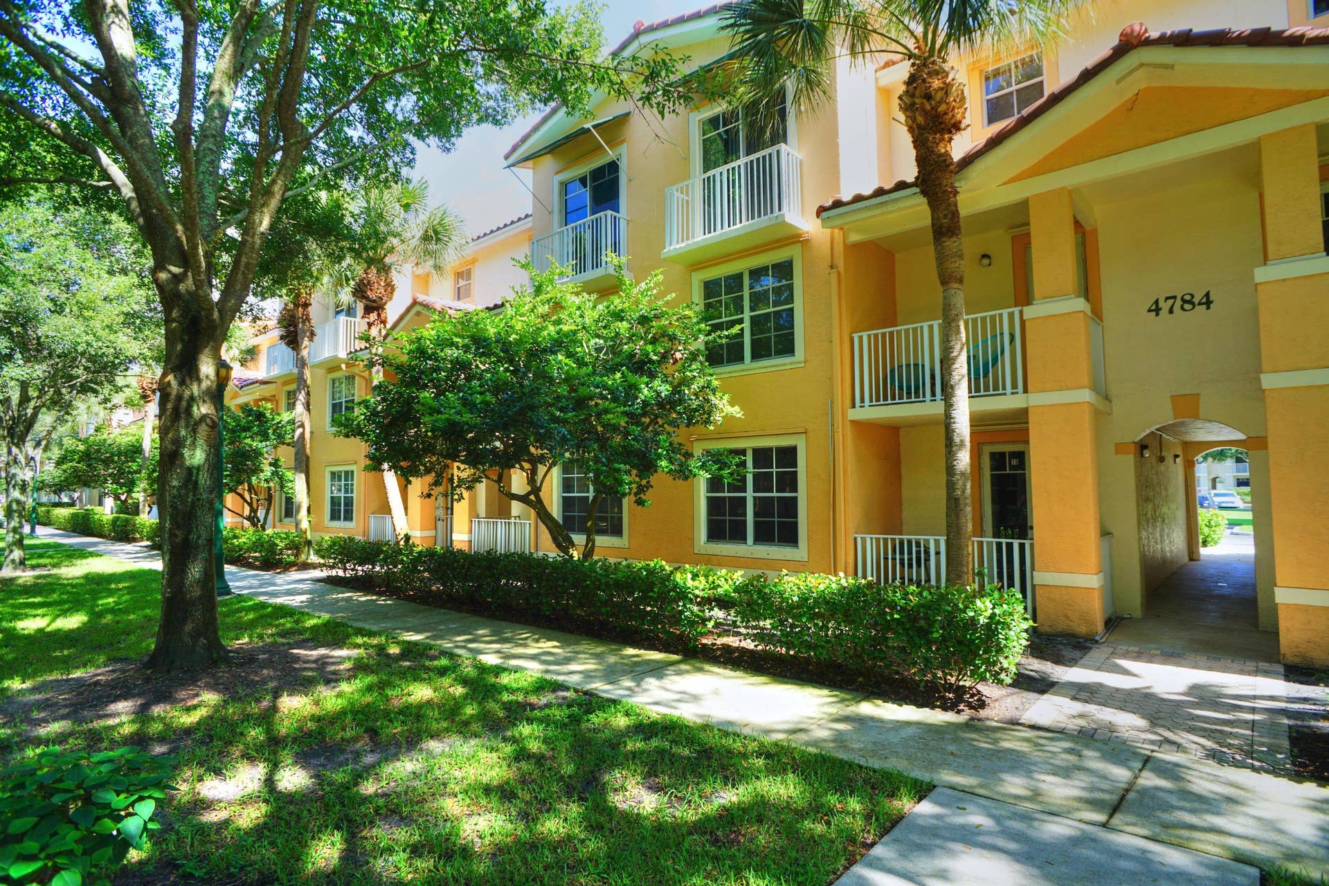 4784 Central Boulevard, #15, Jupiter, FL 33458 14