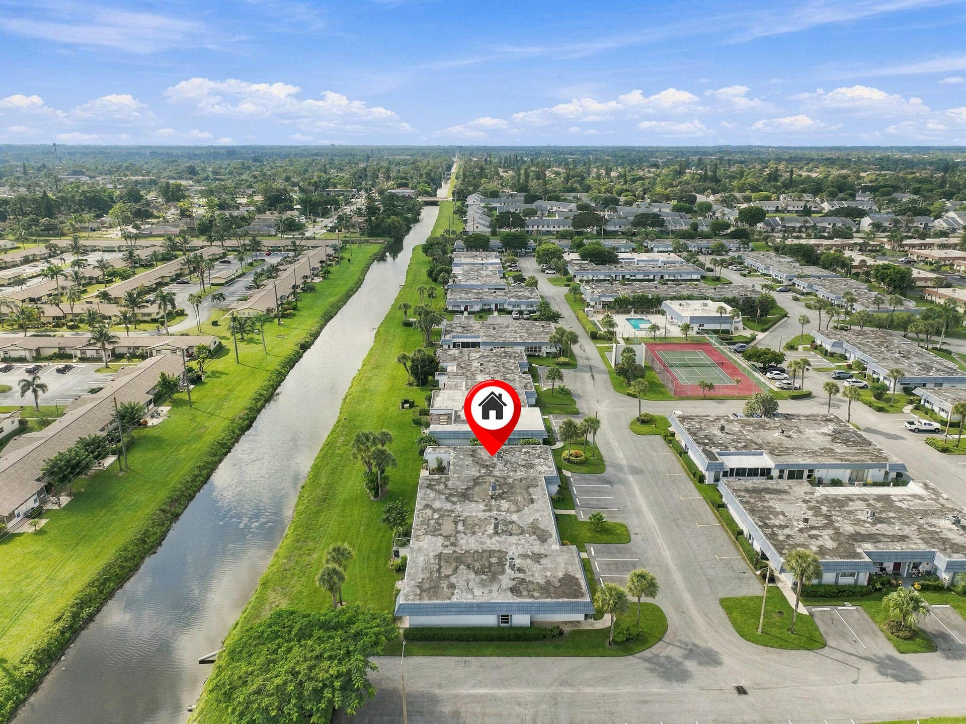 2886 FERNLEY Drive E, #32, West Palm Beach, FL 33415 Aerial Neighborhood View