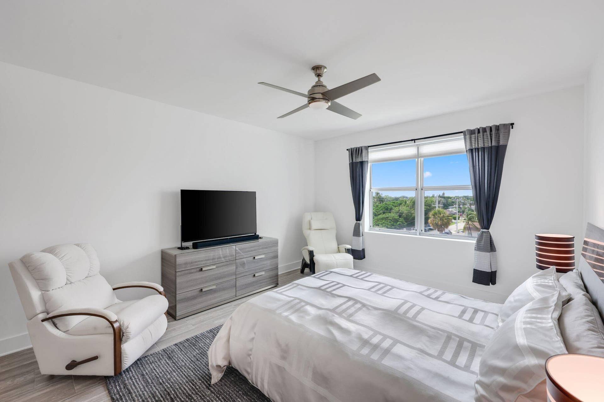 236 Southeast 5th Avenue - 28.jpg-SMALL