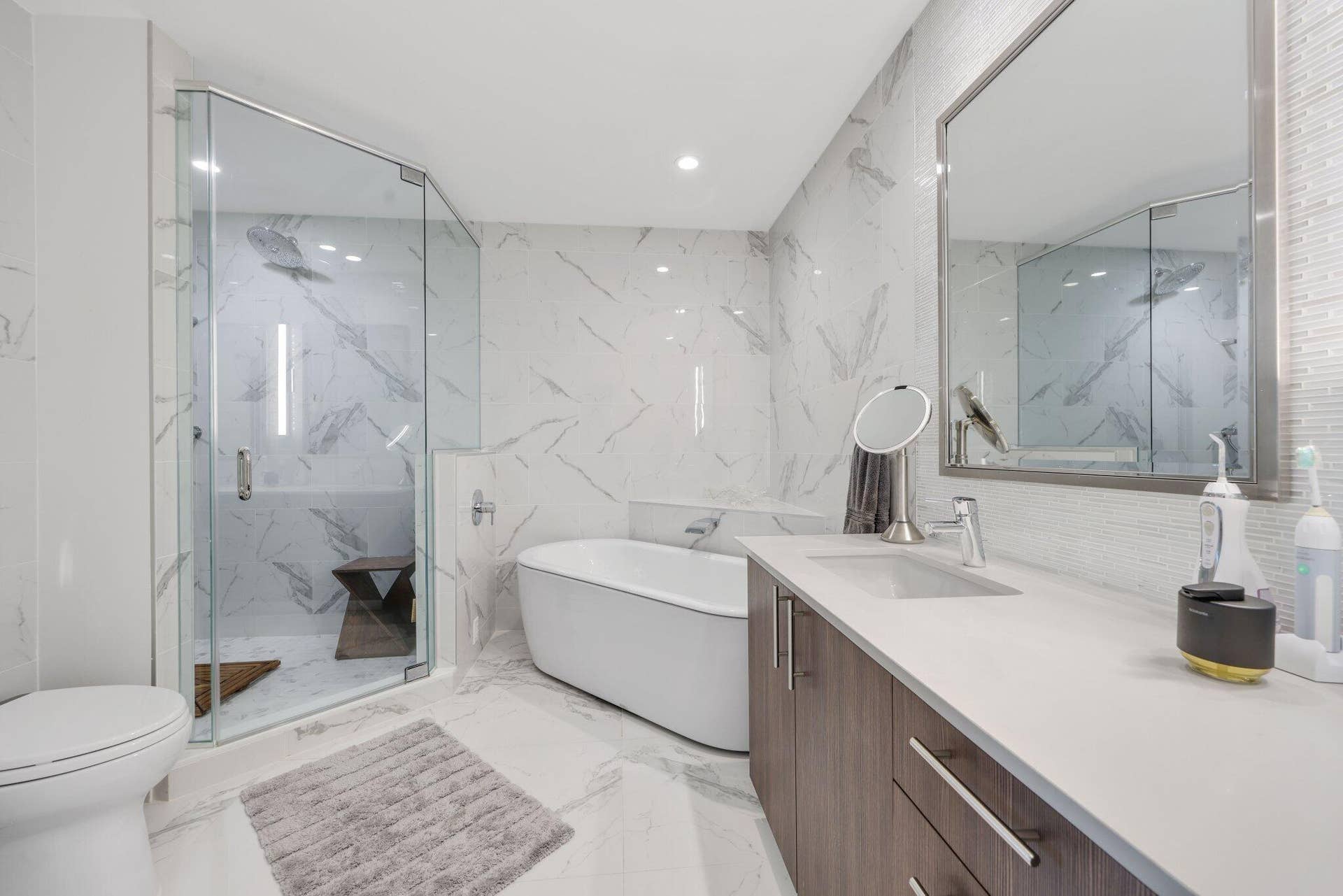 236 Southeast 5th Avenue - 31.jpg-SMALL