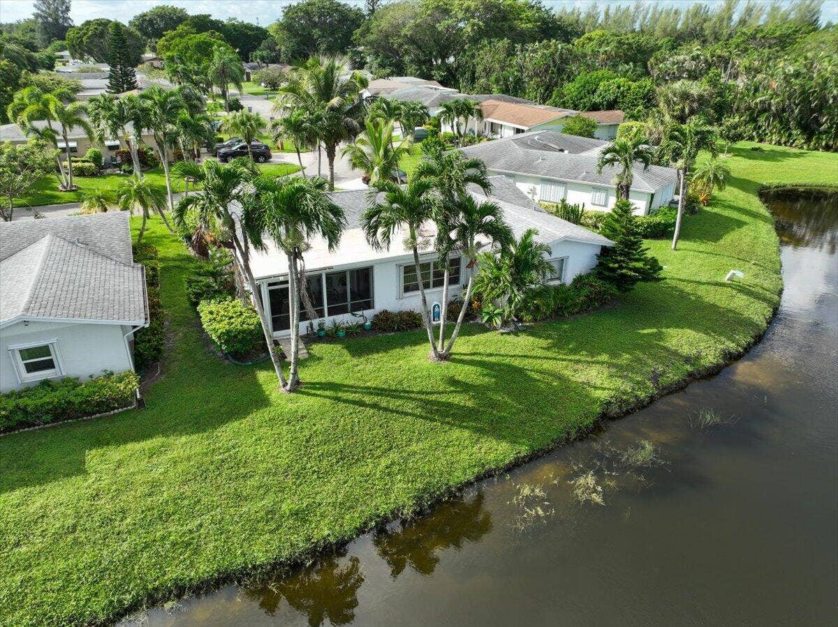 14315 AMAPOLA Drive, Delray Beach, FL 33484 46-14315 Amapola Drive-54